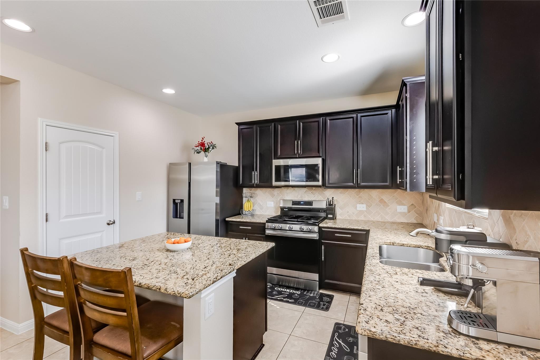 5745 Porano Cir, Round Rock, TX 78665
