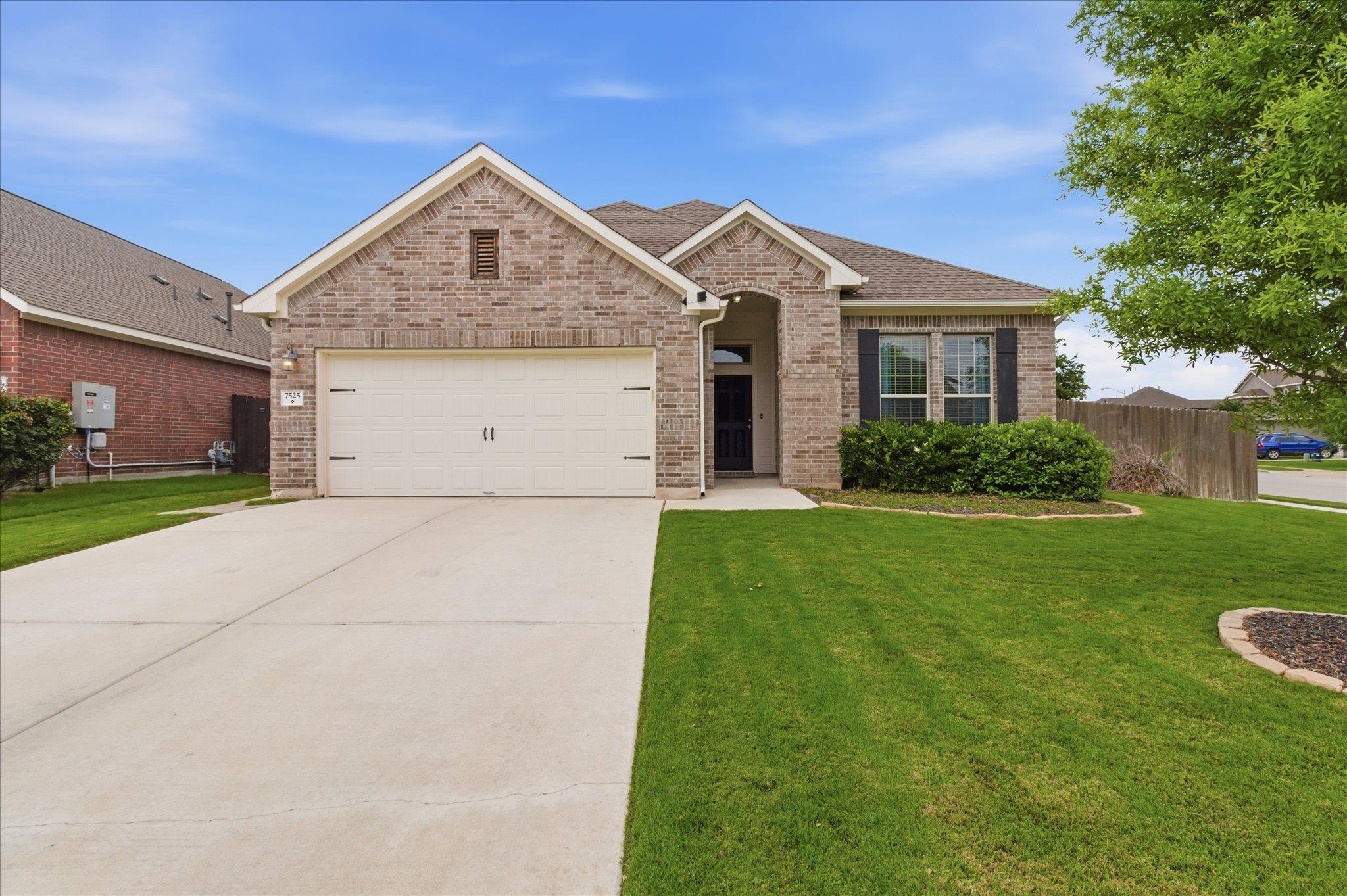 7525 Lombardy Loop, Round Rock, TX 78665