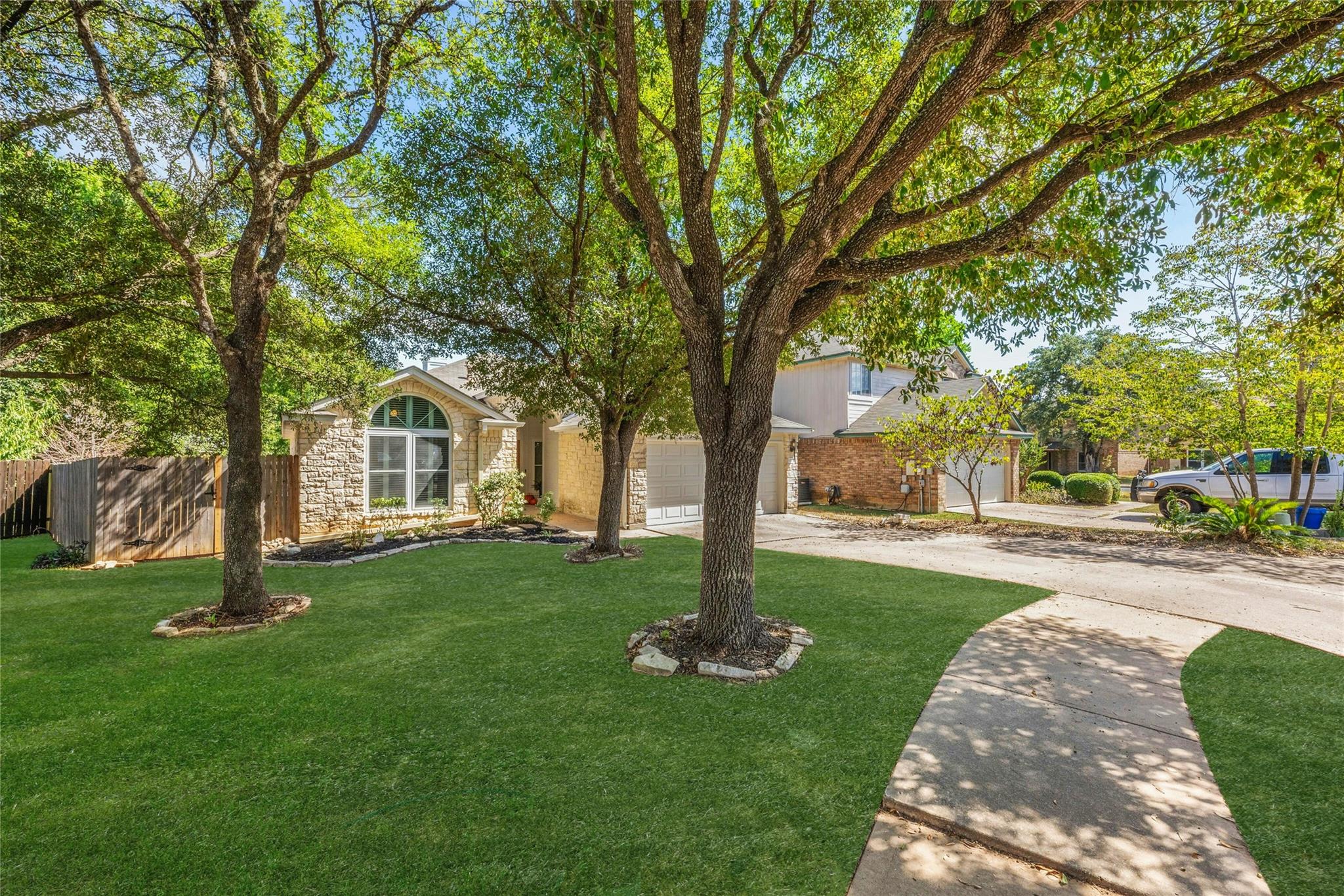 9205 Walsall Cv, Austin, TX 78749