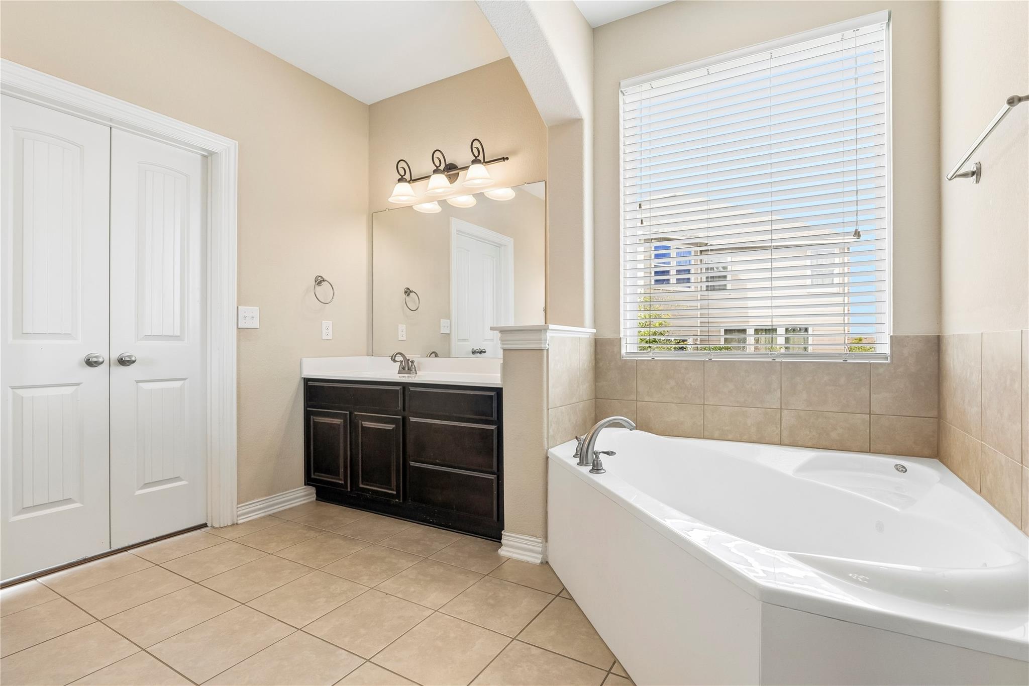 5835 Parma St, Round Rock, TX 78665