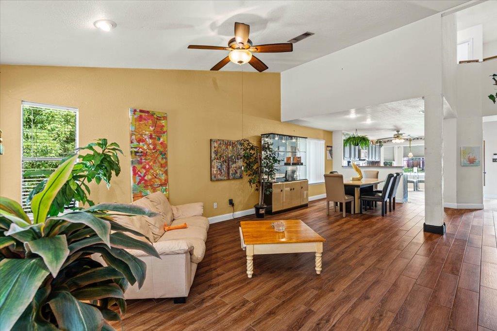 8408 Glen Canyon Dr, Round Rock, TX 78681
