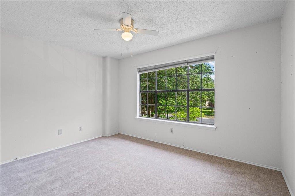 8408 Glen Canyon Dr, Round Rock, TX 78681