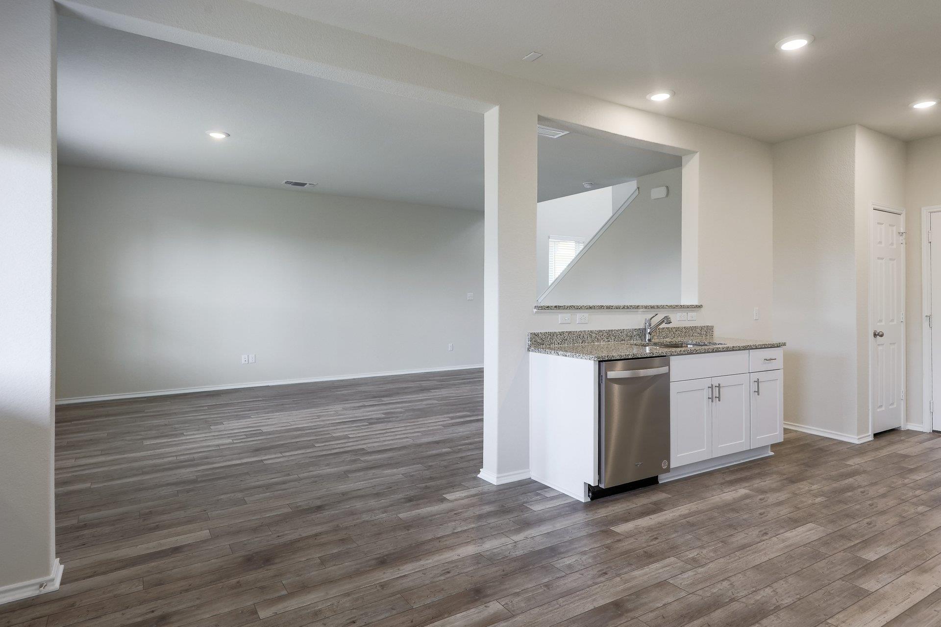 62 Snowy Plover Ln, Leander, TX 78642