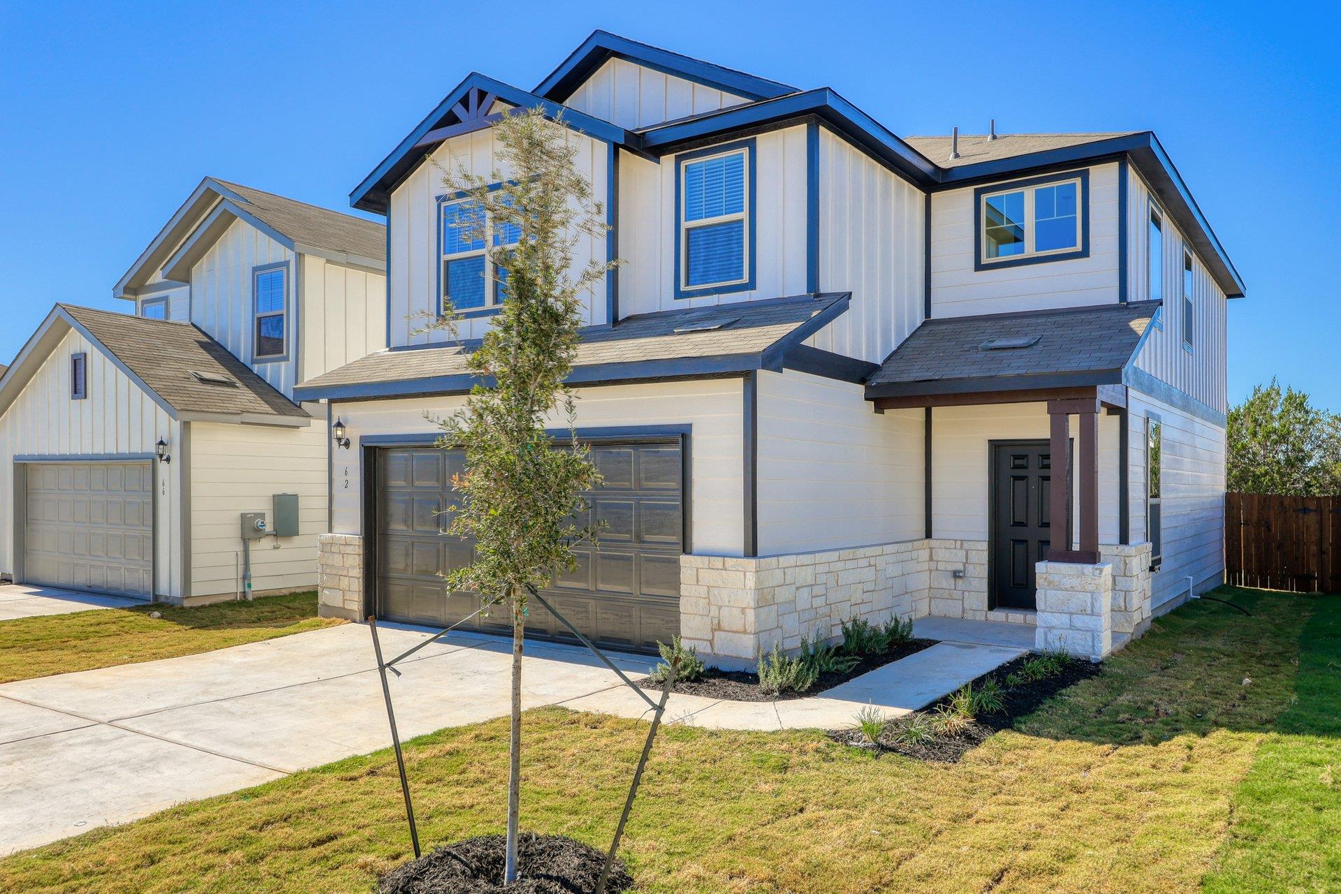 62 Snowy Plover Ln, Leander, TX 78642