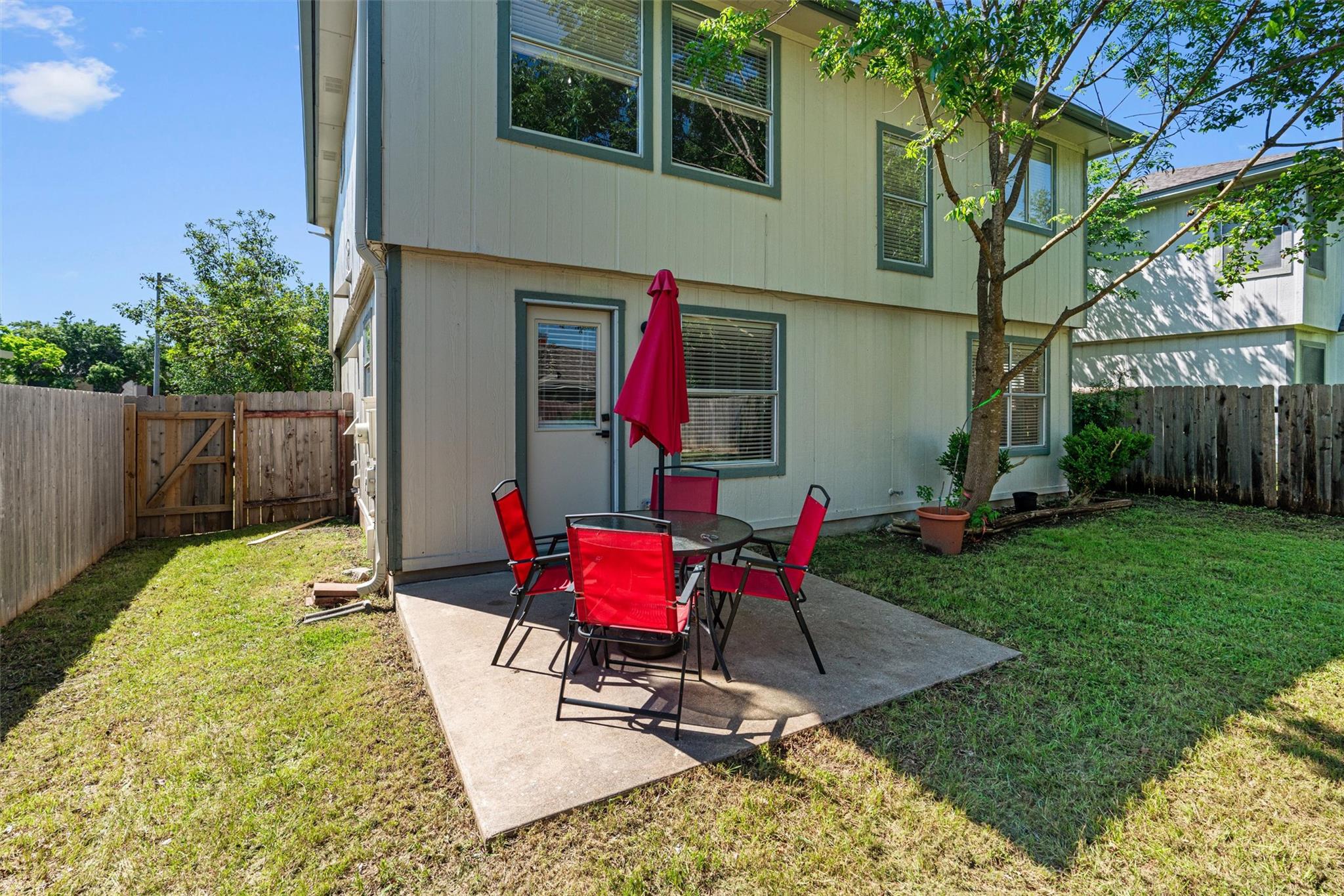 1406 Green Terrace Dr, Round Rock, TX 78664