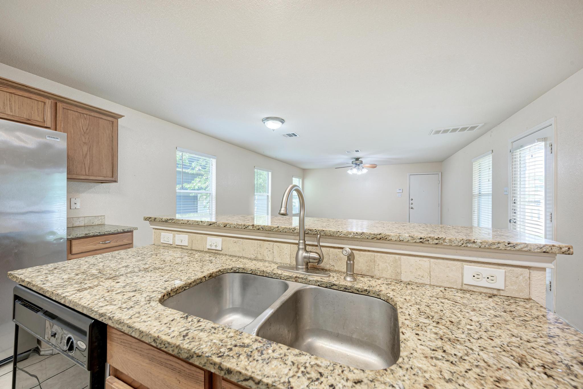 1508 Big Bend Dr, Cedar Park, TX 78613