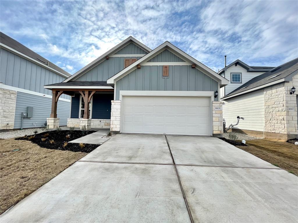1613 Brimhurst Dr, Leander, TX 78641