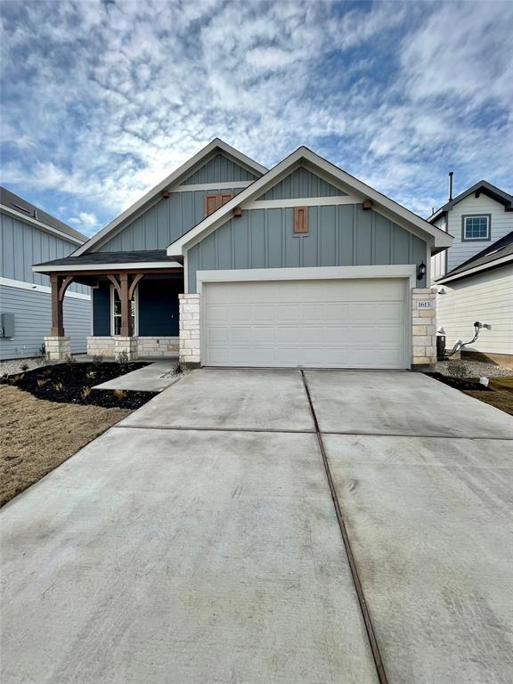 1613 Brimhurst Dr, Leander, TX 78641