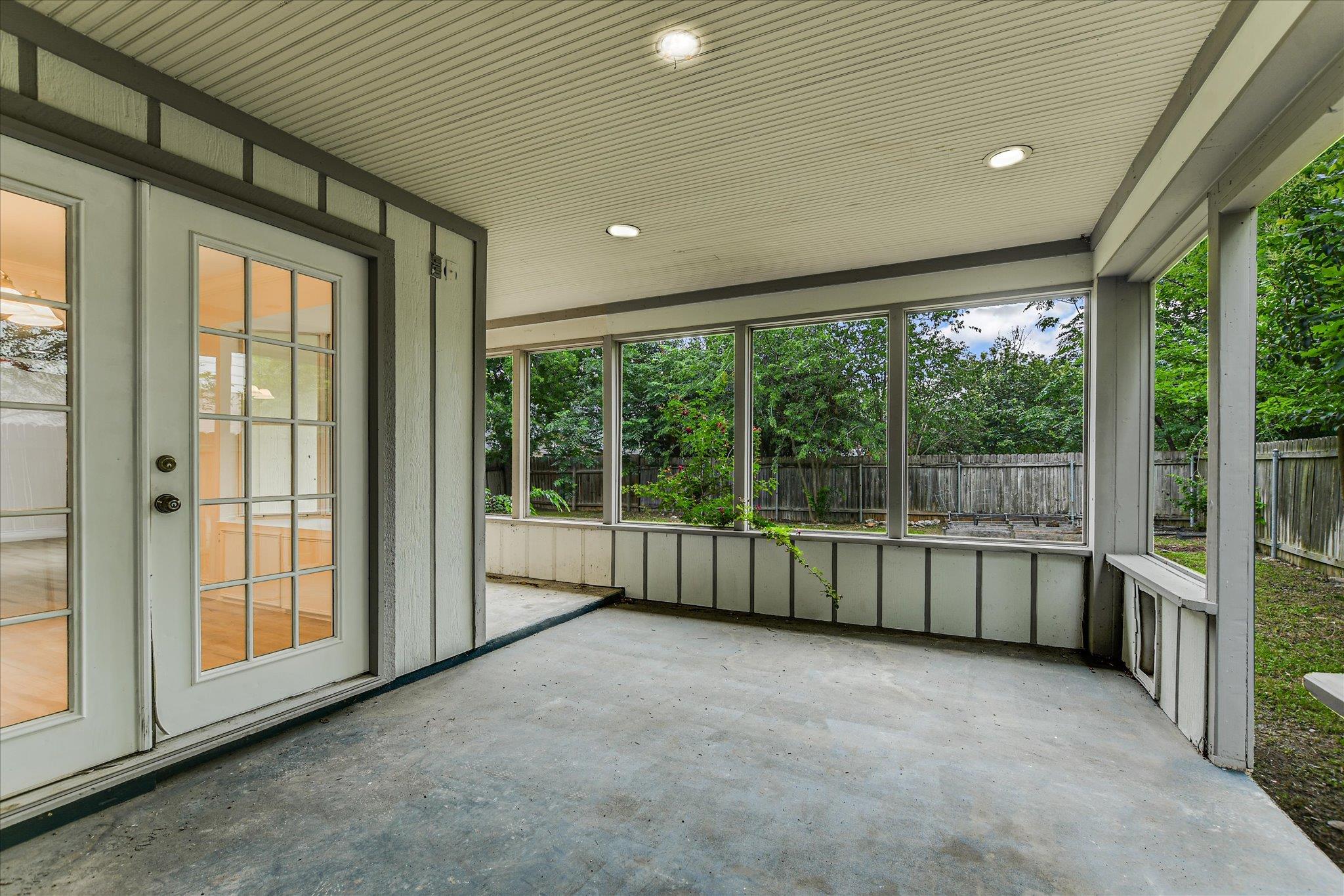17607 Klamath Falls Dr, Round Rock, TX 78681
