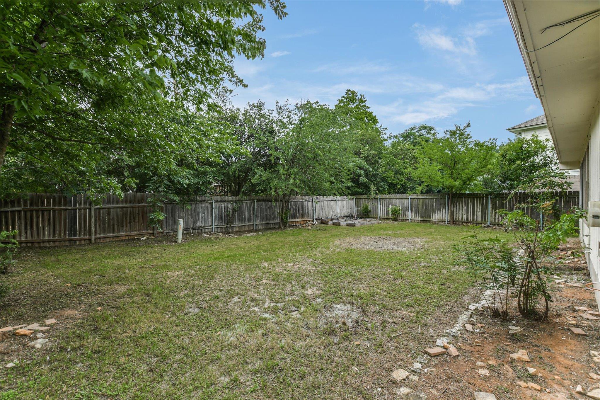 17607 Klamath Falls Dr, Round Rock, TX 78681