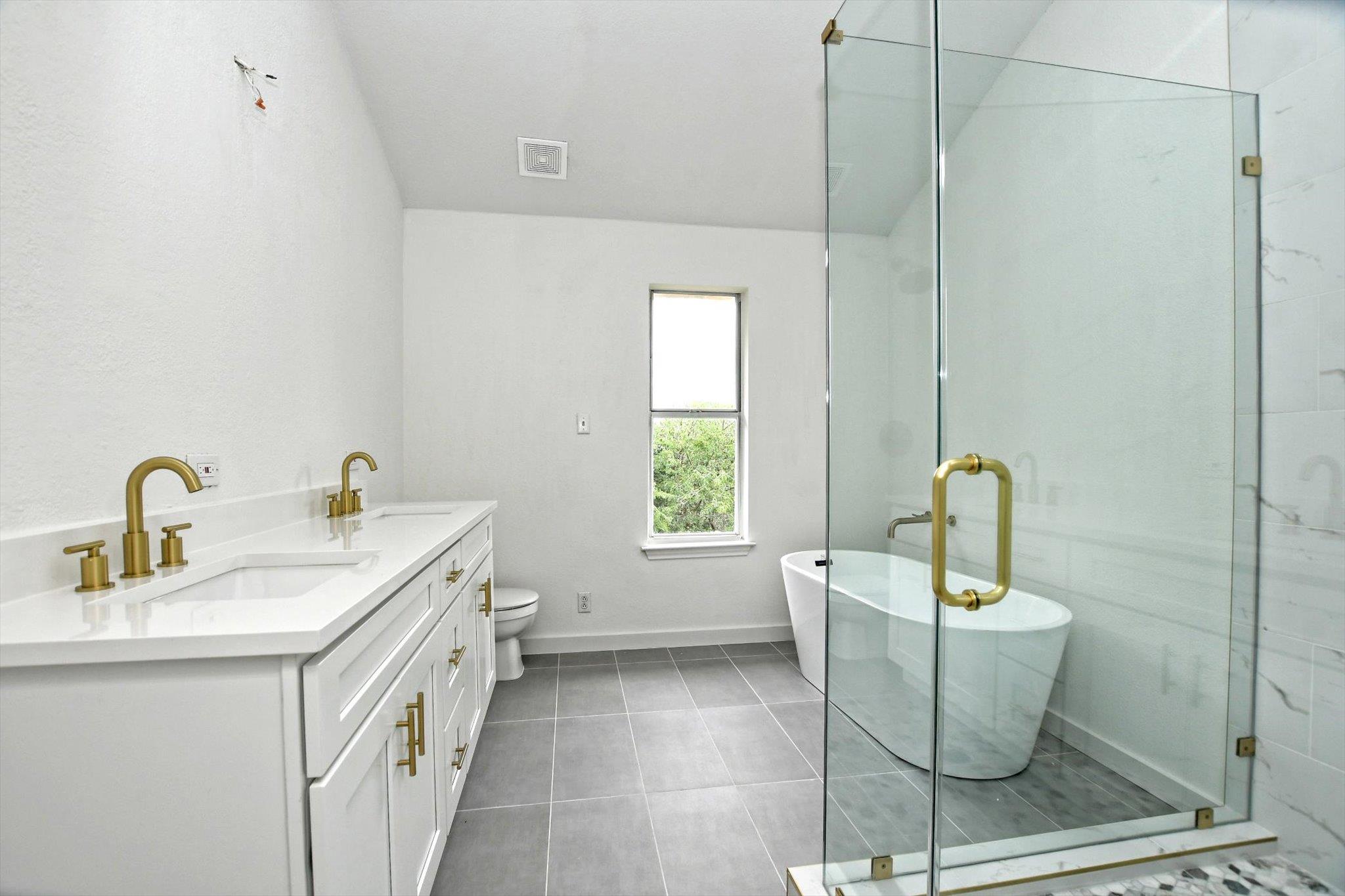 17607 Klamath Falls Dr, Round Rock, TX 78681