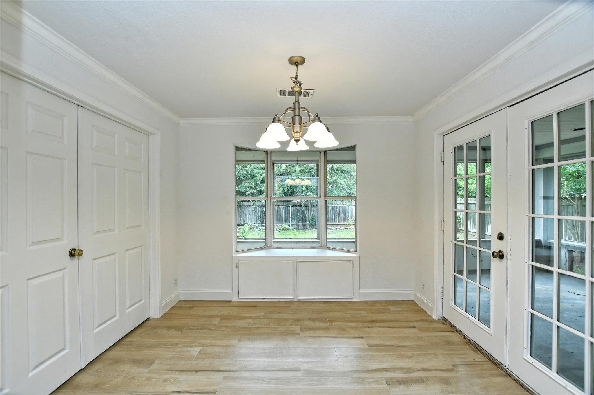 17607 Klamath Falls Dr, Round Rock, TX 78681