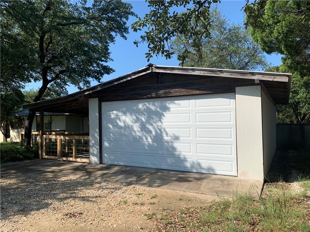 109 S Buffalo Ave, Cedar Park, TX 78613