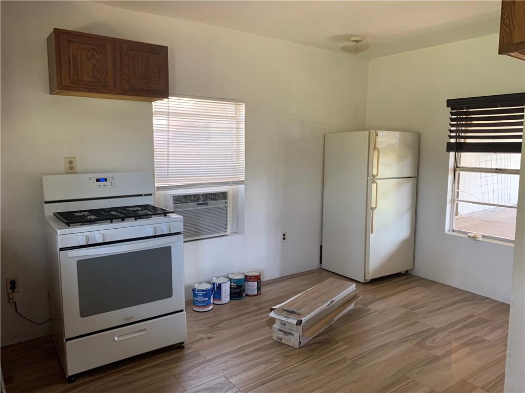 109 S Buffalo Ave, Cedar Park, TX 78613