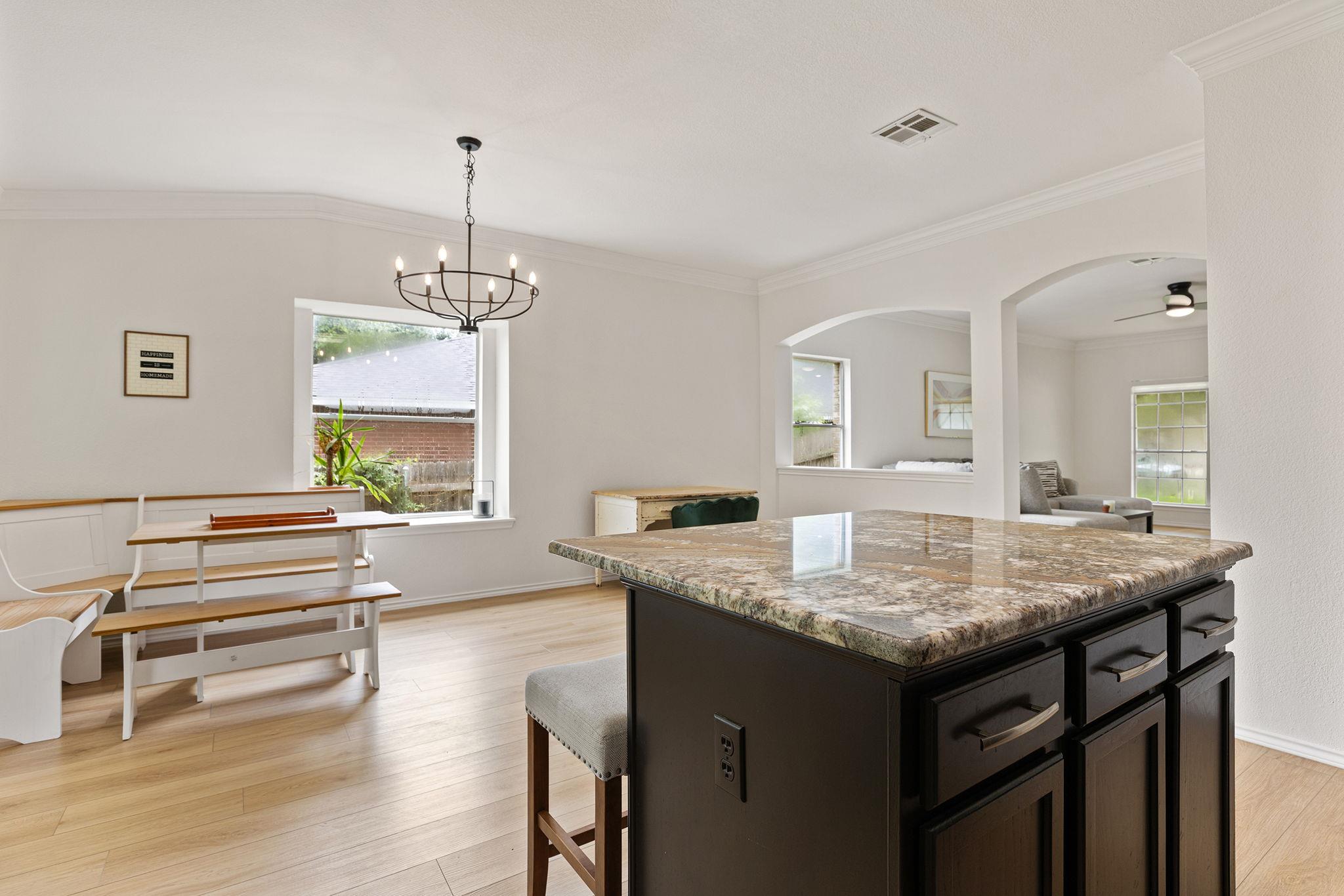 2513 Vernell Way, Round Rock, TX 78664