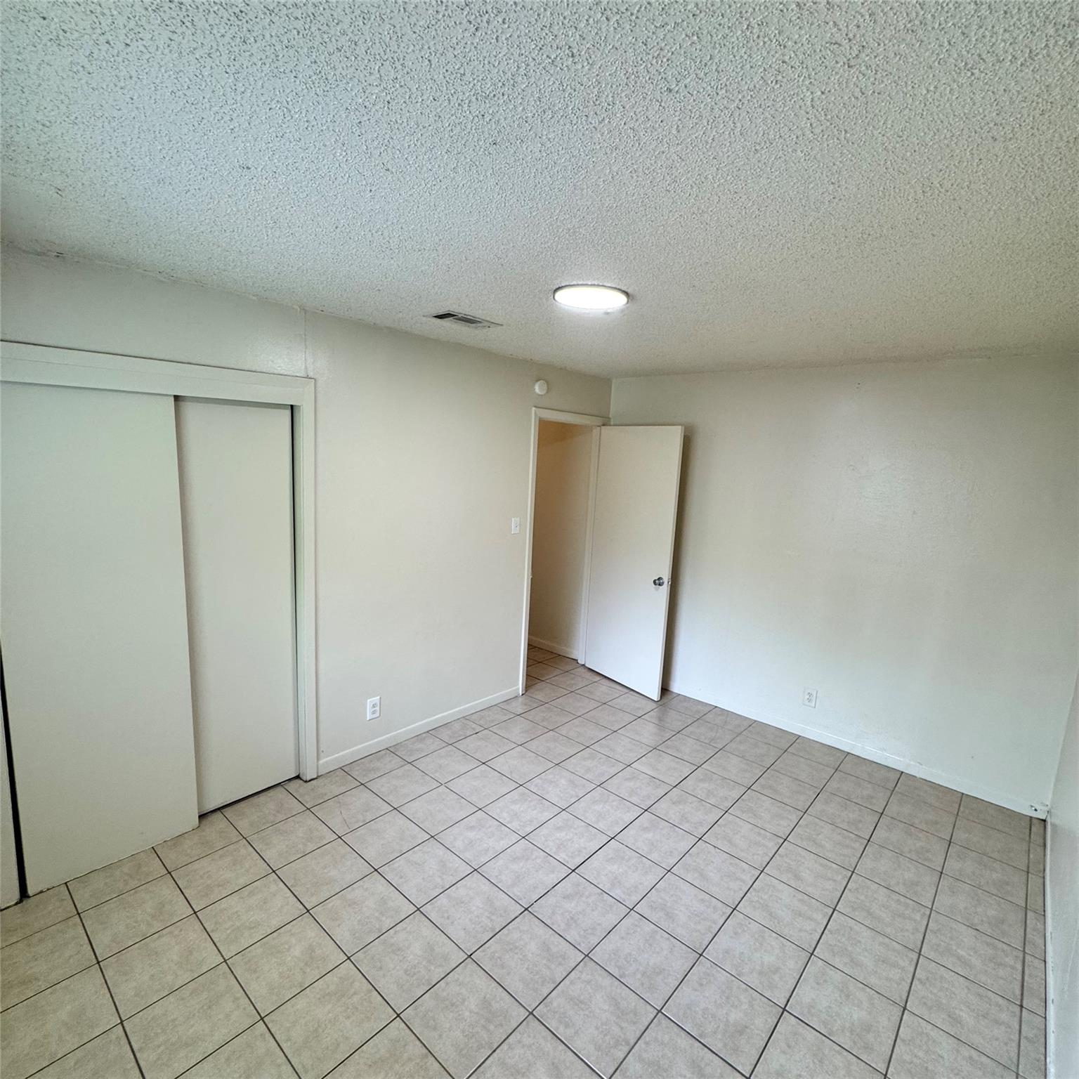 1626 Royal Hill Dr # B, Austin, TX 78741