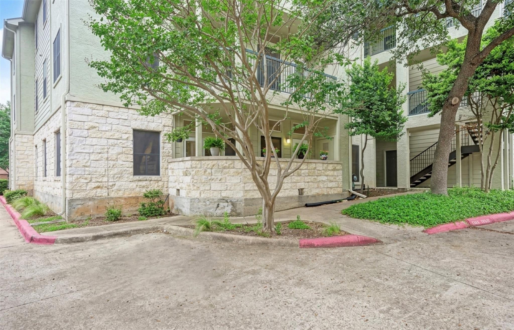 2209 Hancock Dr # 2, Austin, TX 78756