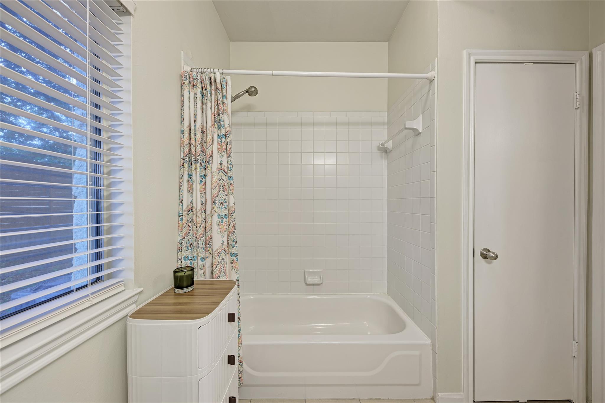 2209 Hancock Dr # 2, Austin, TX 78756