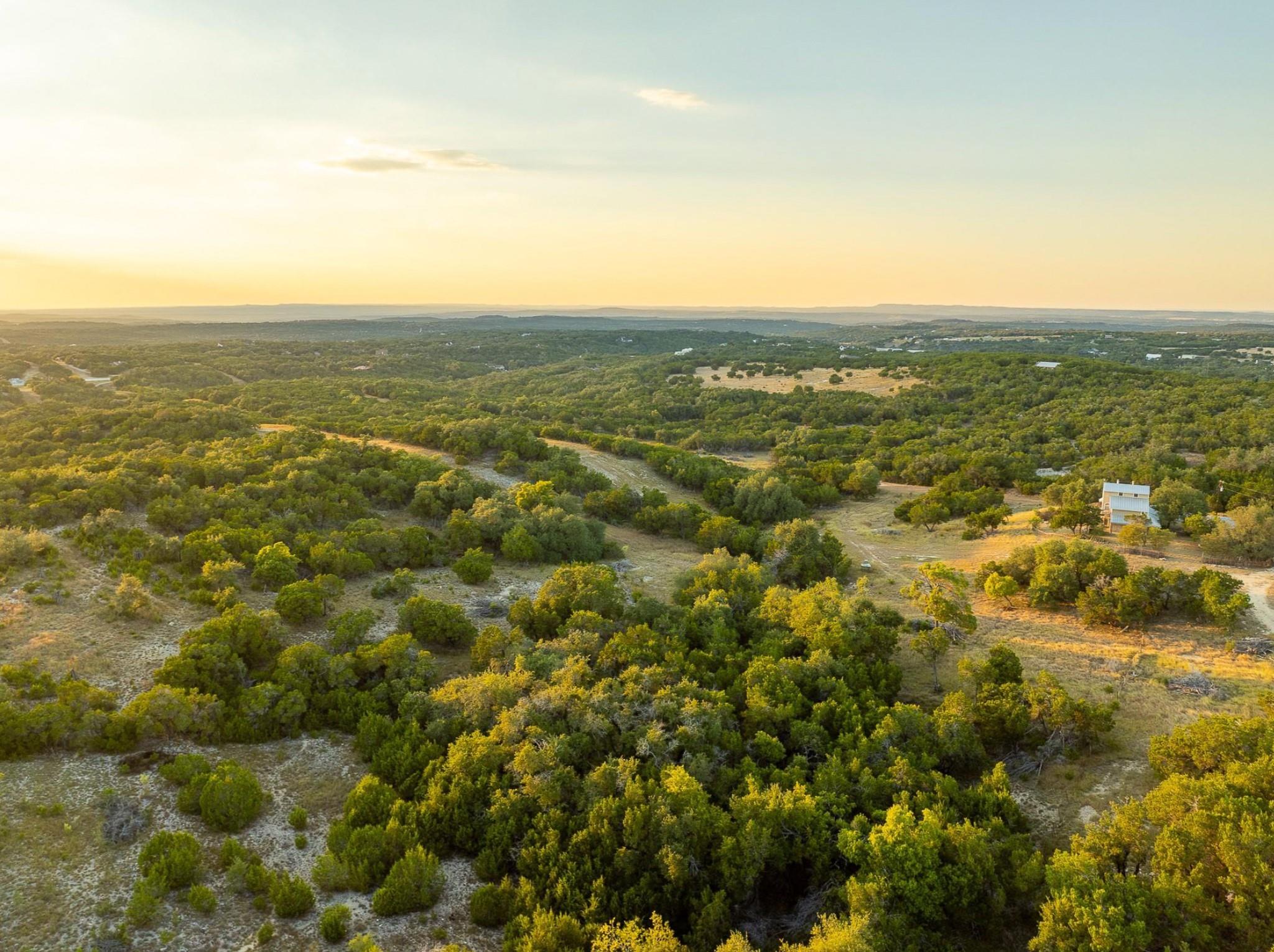 3230 W Fitzhugh Rd, Dripping Springs, TX 78620