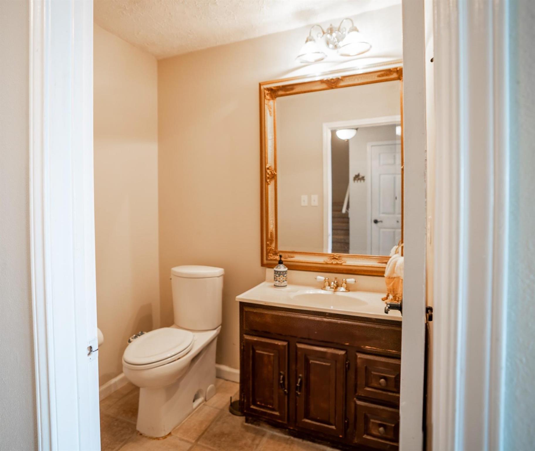 3230 W Fitzhugh Rd, Dripping Springs, TX 78620
