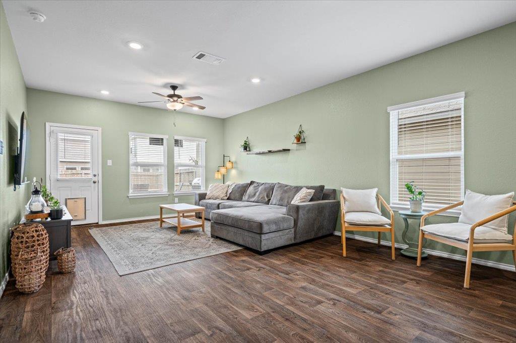 2972 Panther Spg, New Braunfels, TX 78130