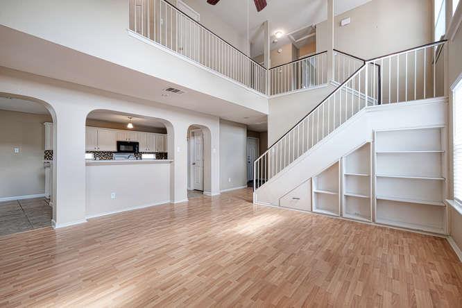 205 Polk, Kyle, TX 78640