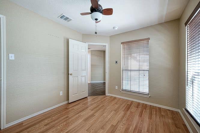 205 Polk, Kyle, TX 78640