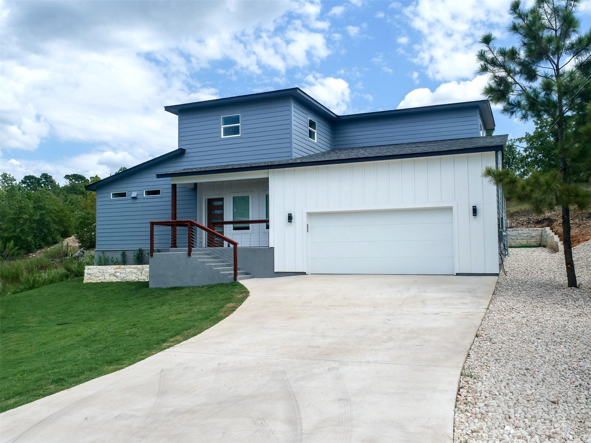 173 Kahalulu Dr, Bastrop, TX 78602