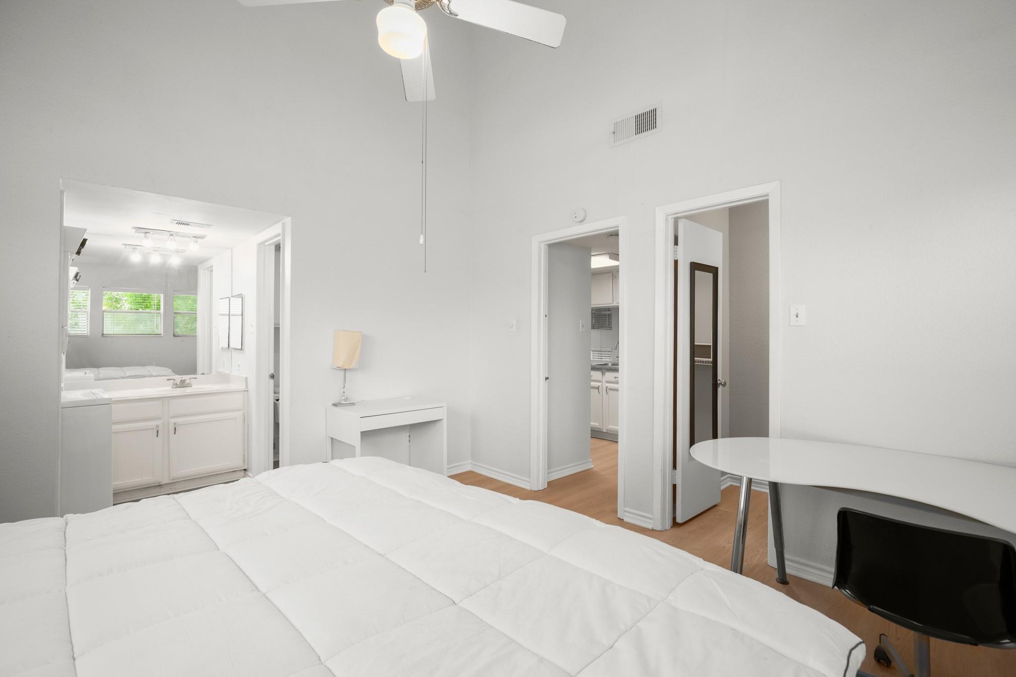 2311 Nueces St # 303, Austin, TX 78705