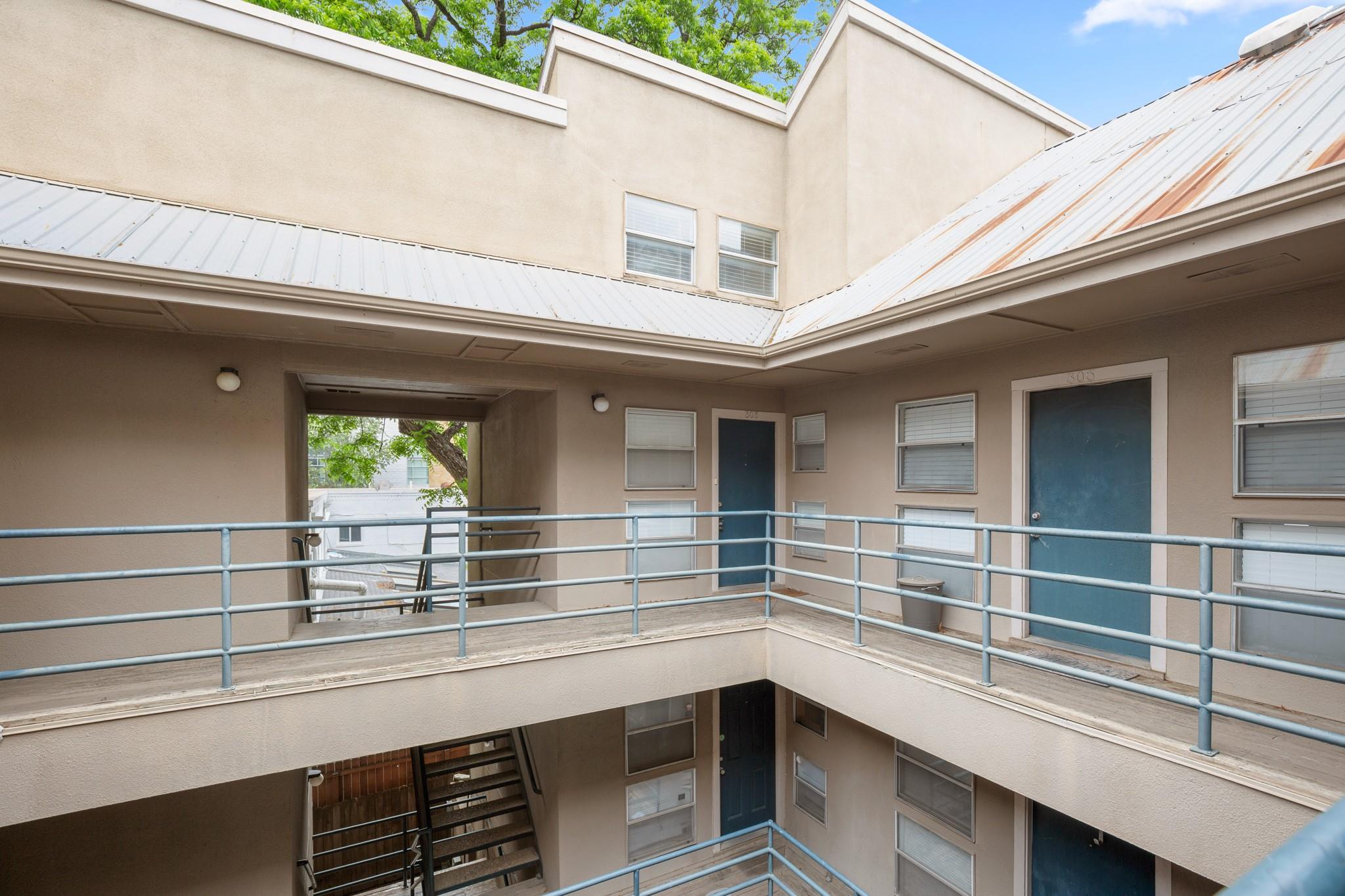 2311 Nueces St # 303, Austin, TX 78705