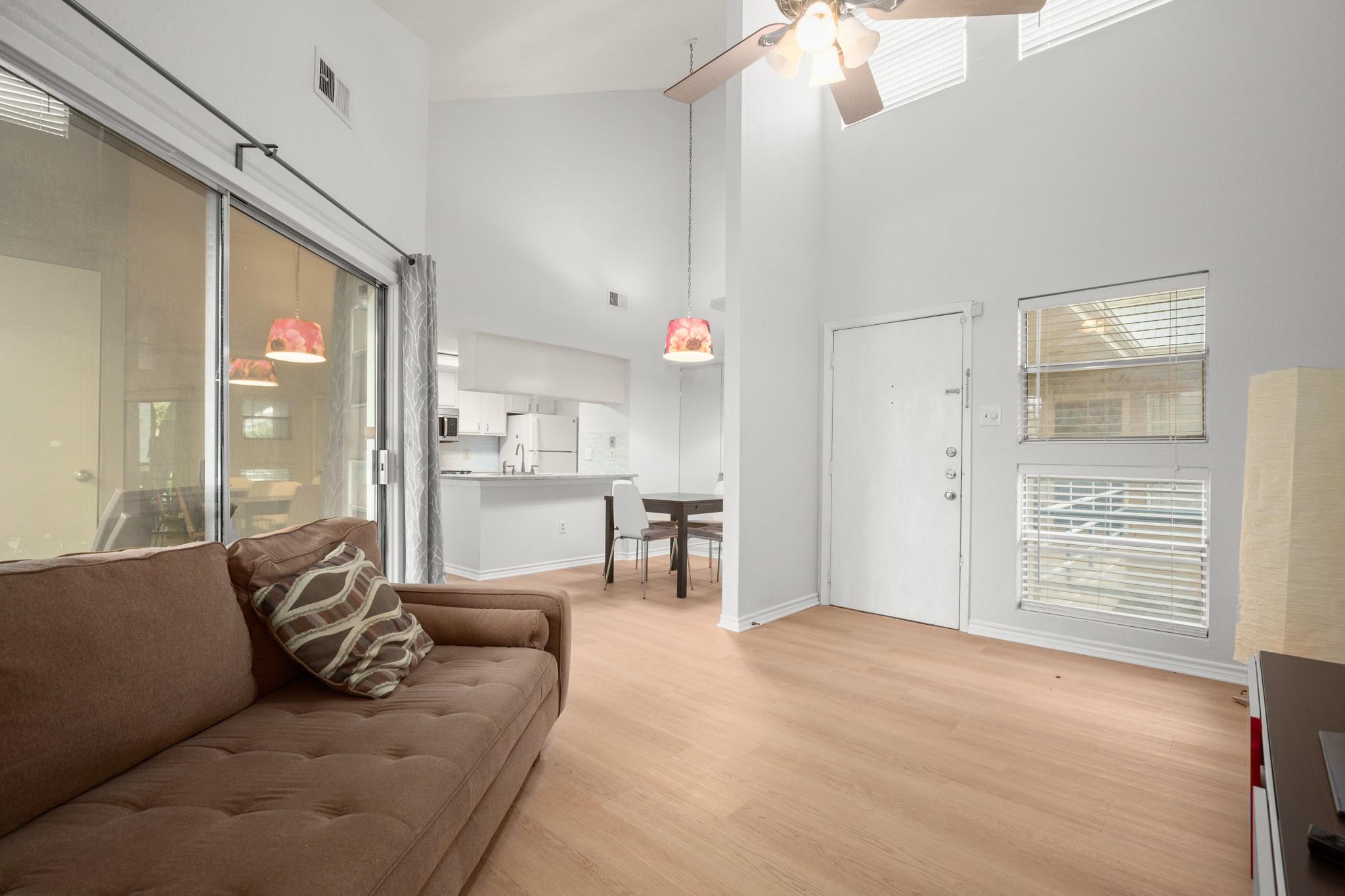 2311 Nueces St # 303, Austin, TX 78705