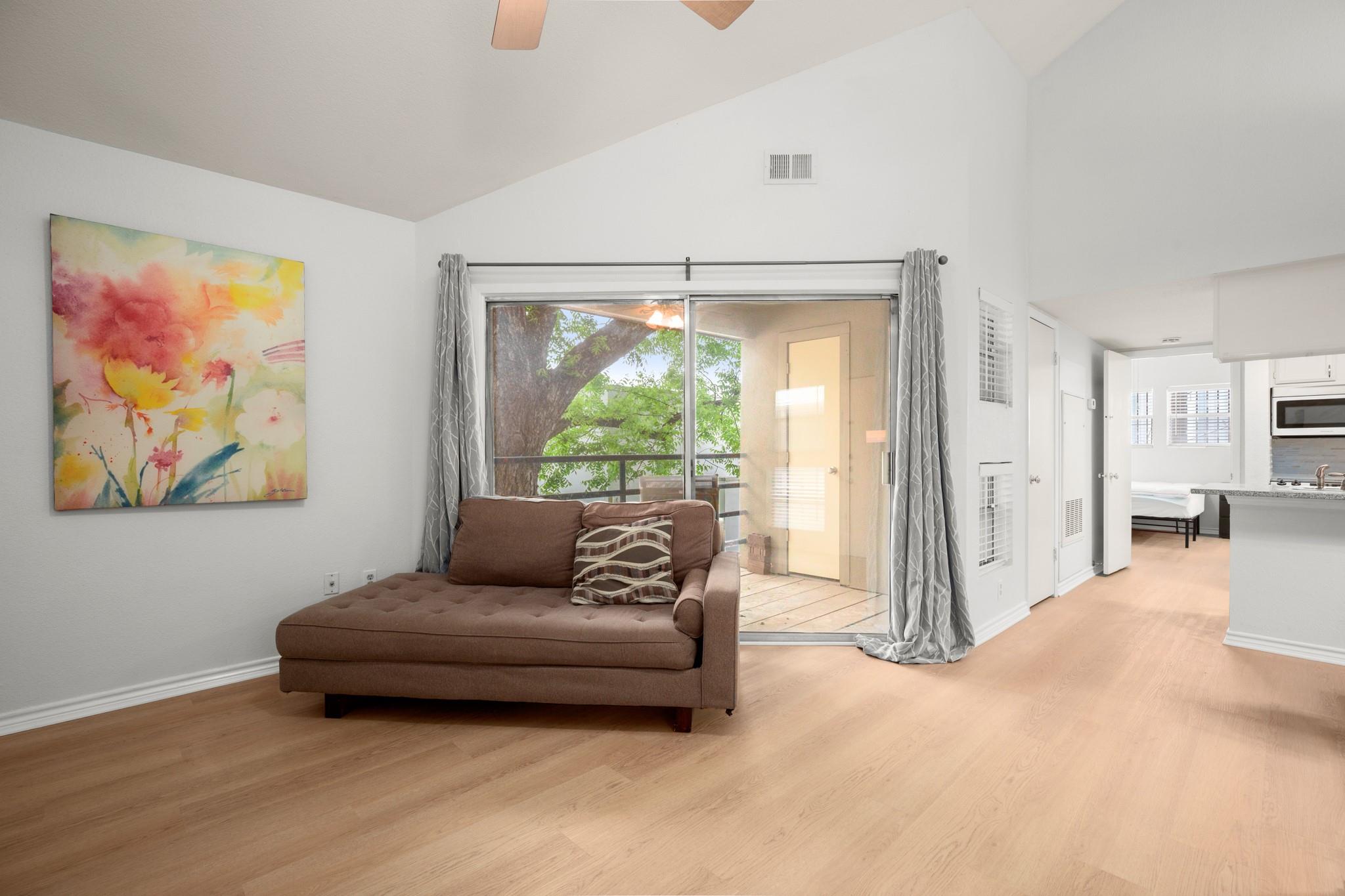 2311 Nueces St # 303, Austin, TX 78705