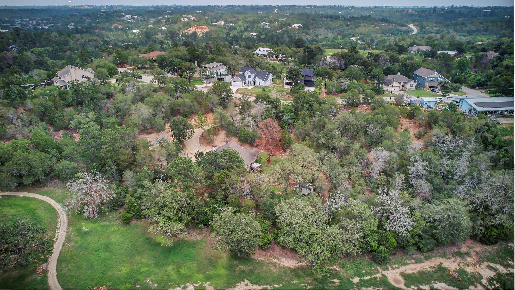 211 Ulupau Cir, Bastrop, TX 78602