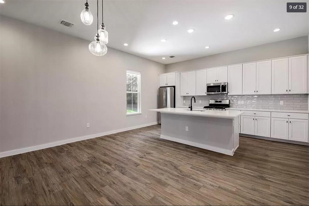 3809 Valley View Rd # 16, Austin, TX 78704