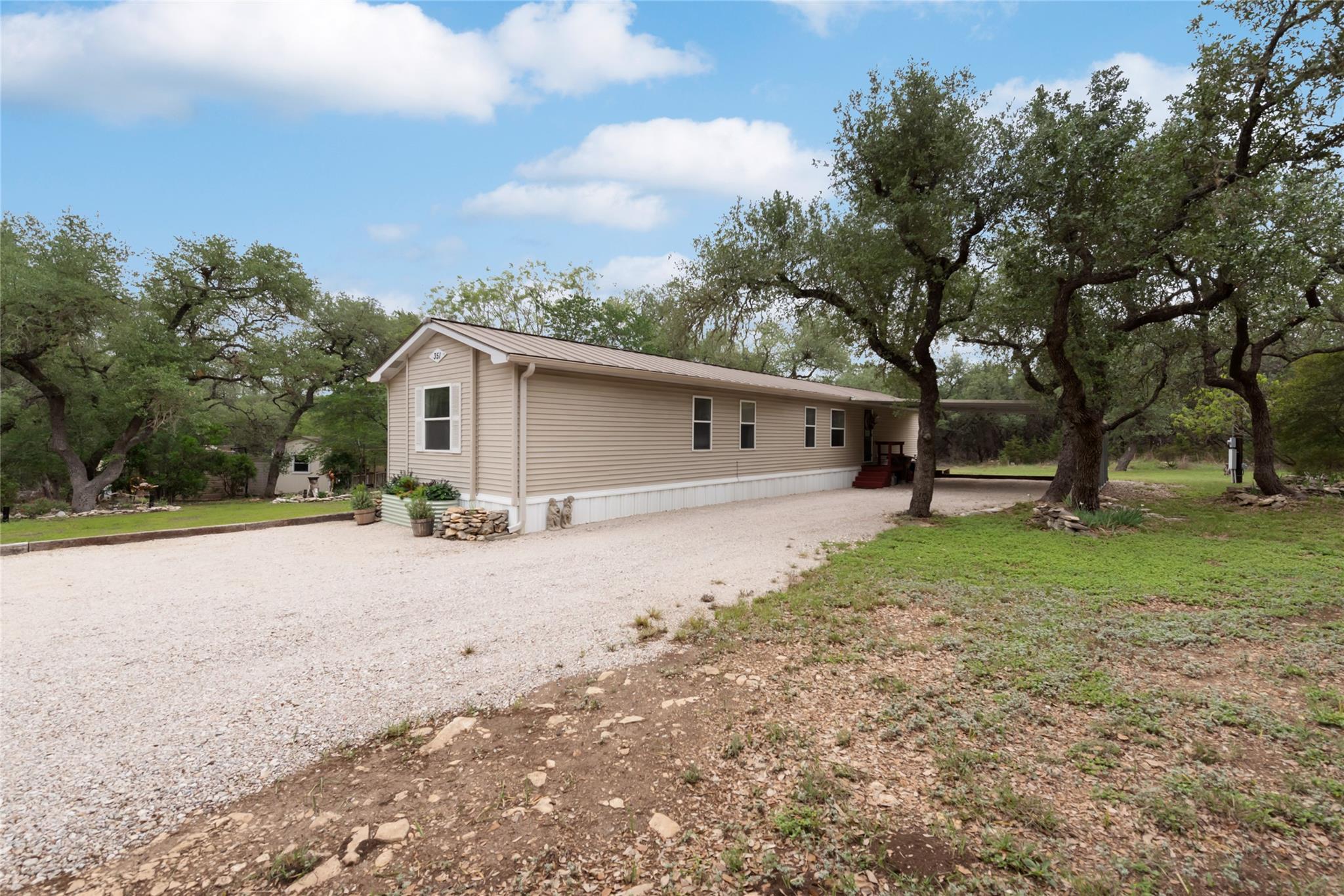 351 Lonesome Trl, Driftwood, TX 78619