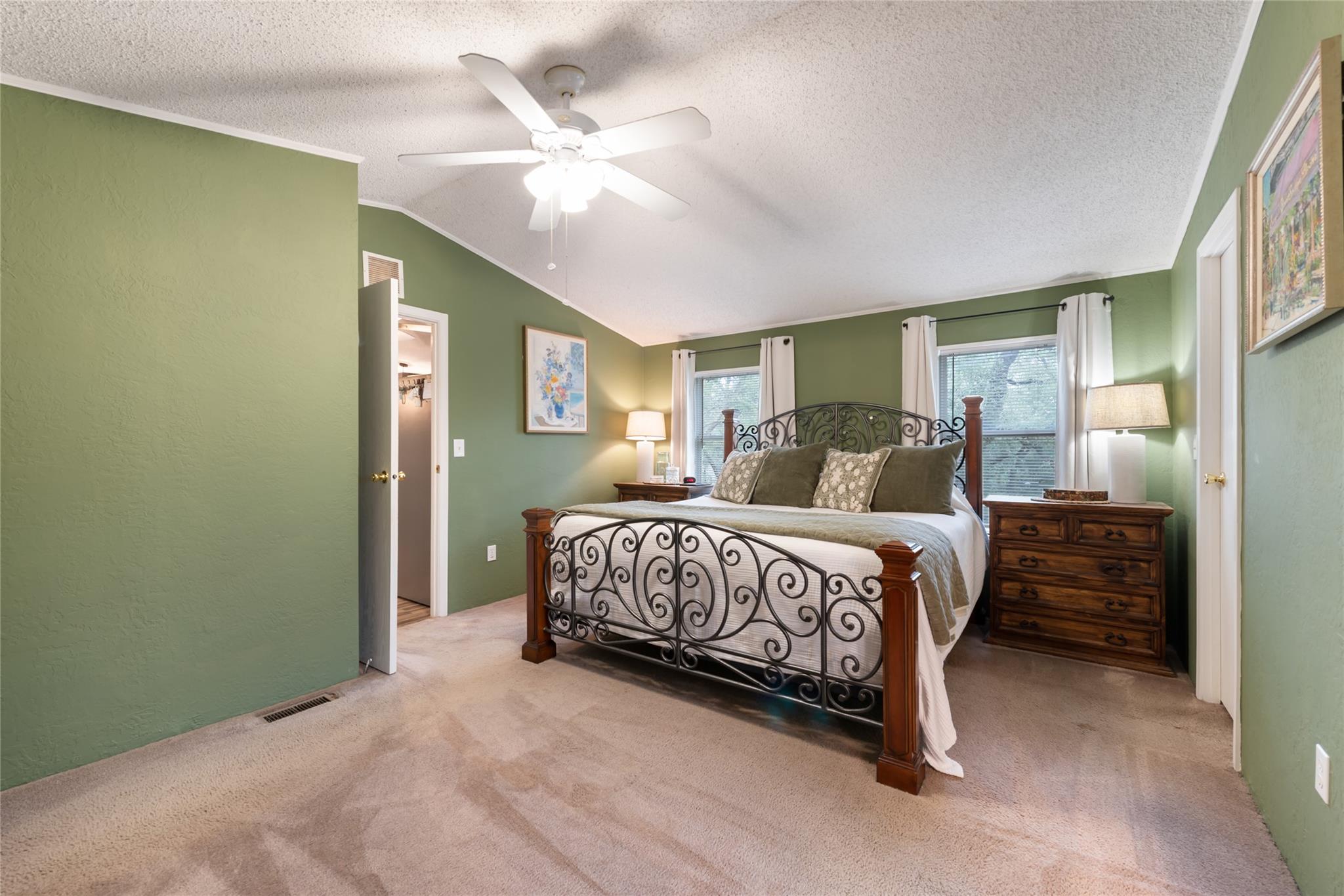 351 Lonesome Trl, Driftwood, TX 78619