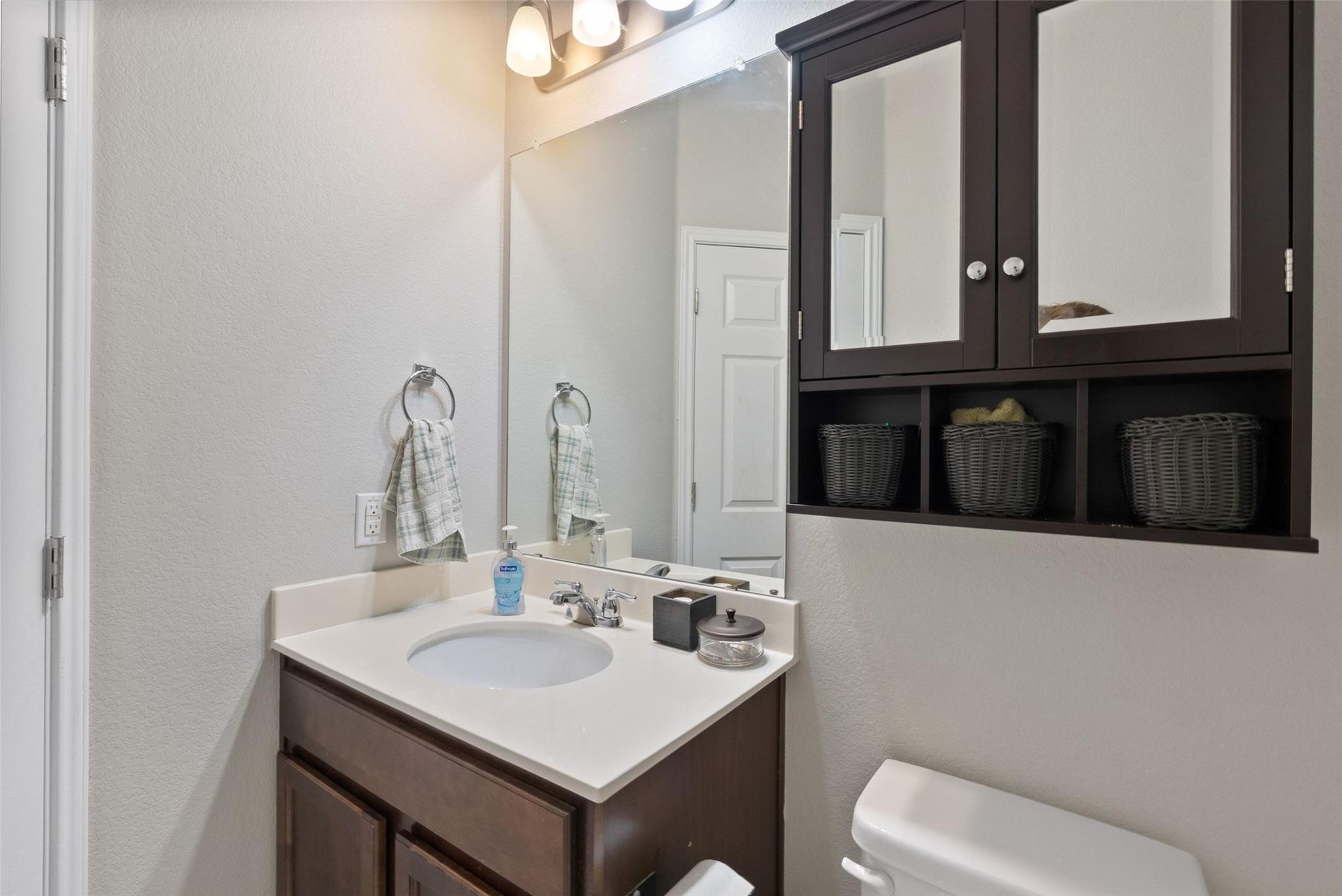 5980 Heron Dr, Buda, TX 78610