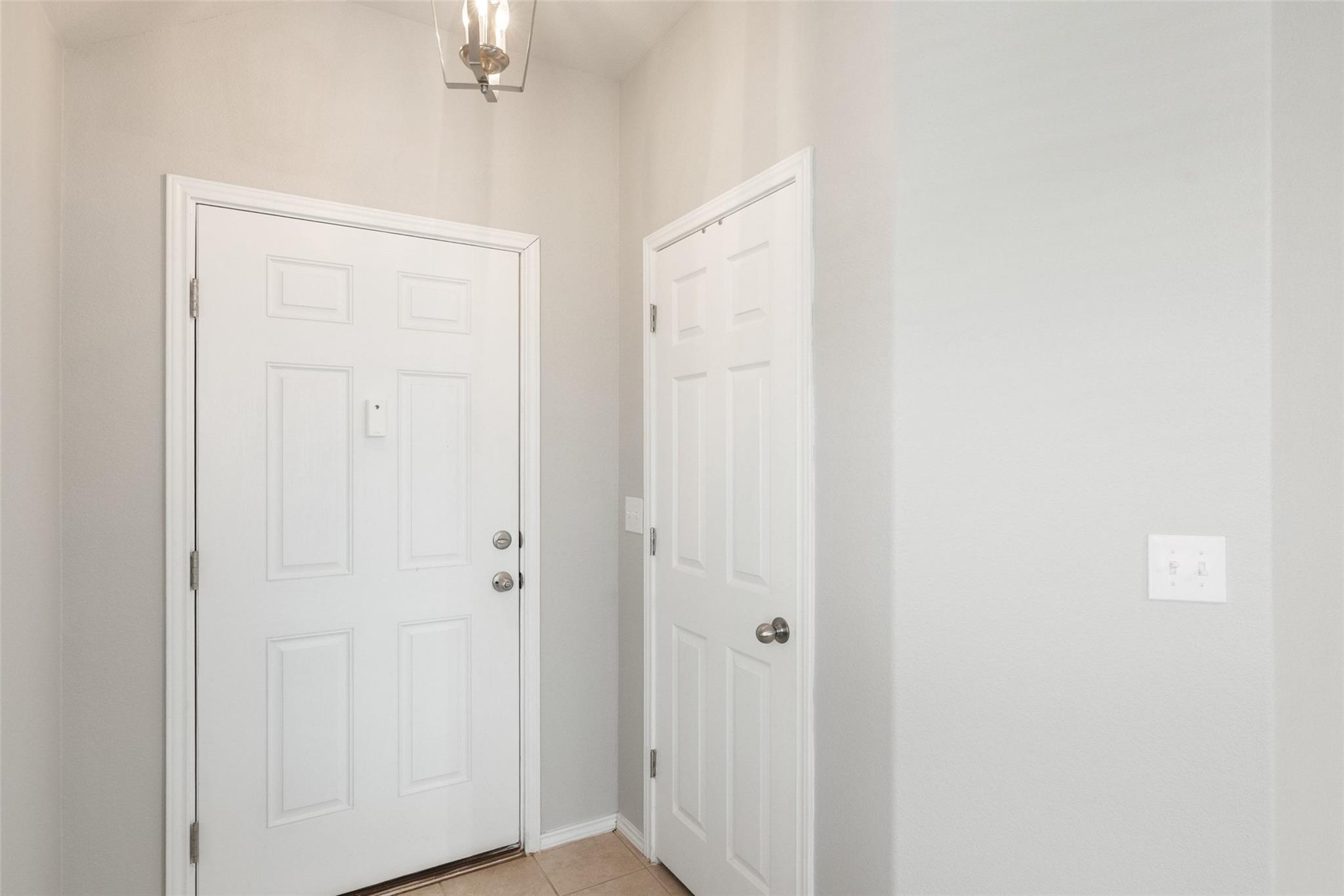 5980 Heron Dr, Buda, TX 78610