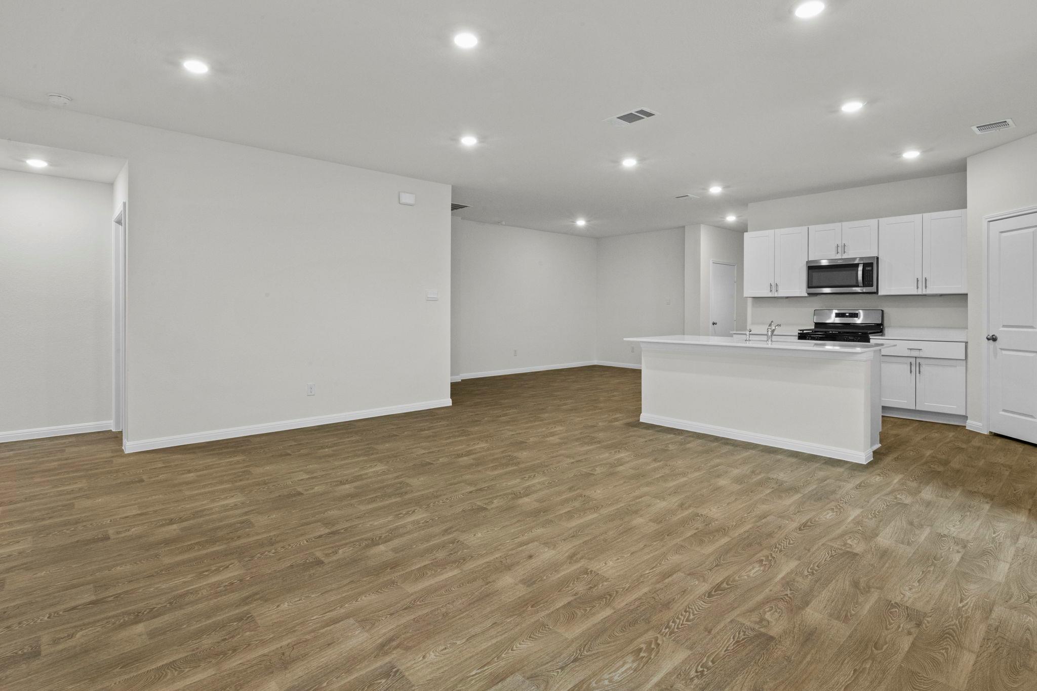 244 Flora Vista St, San Marcos, TX 78666