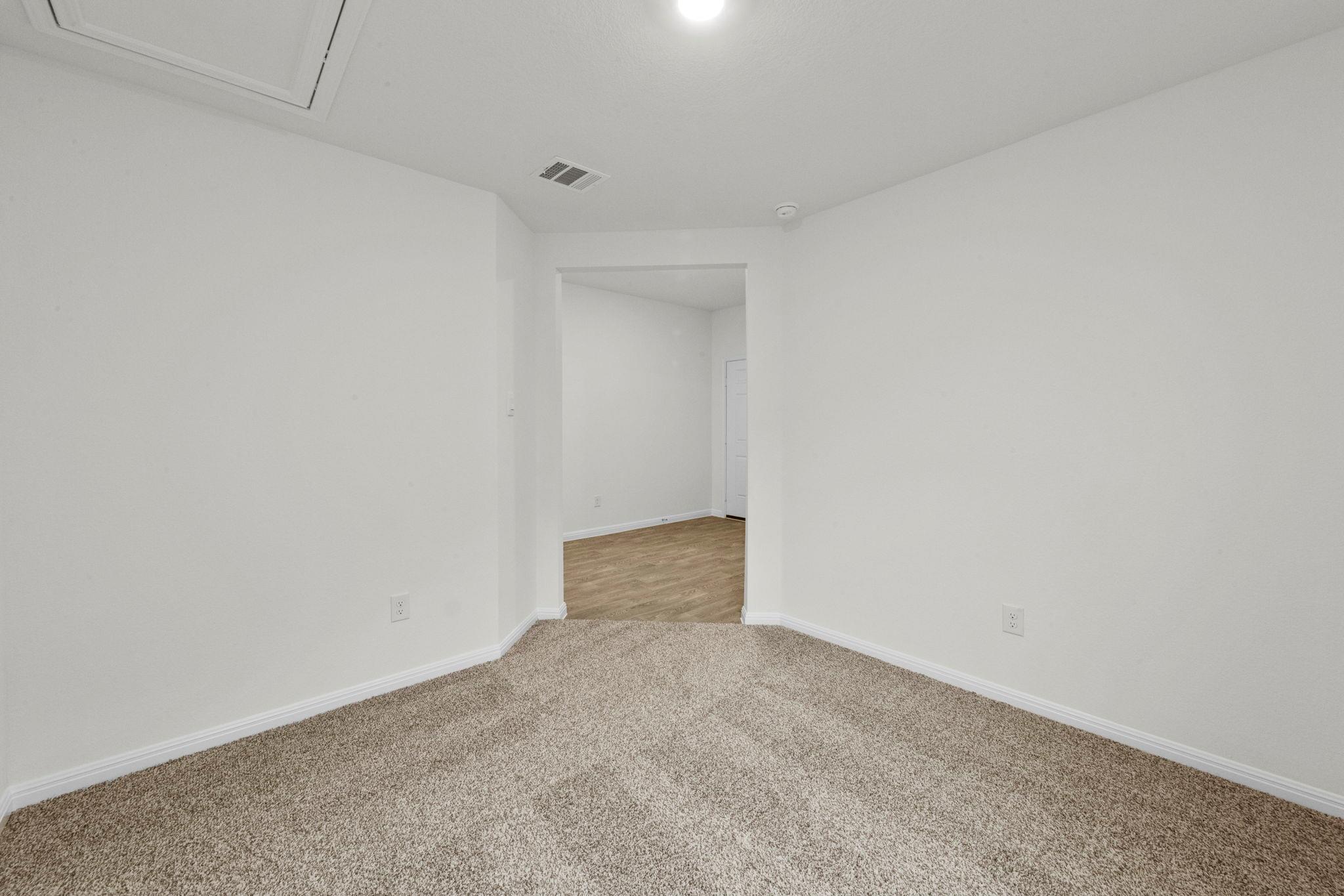 244 Flora Vista St, San Marcos, TX 78666