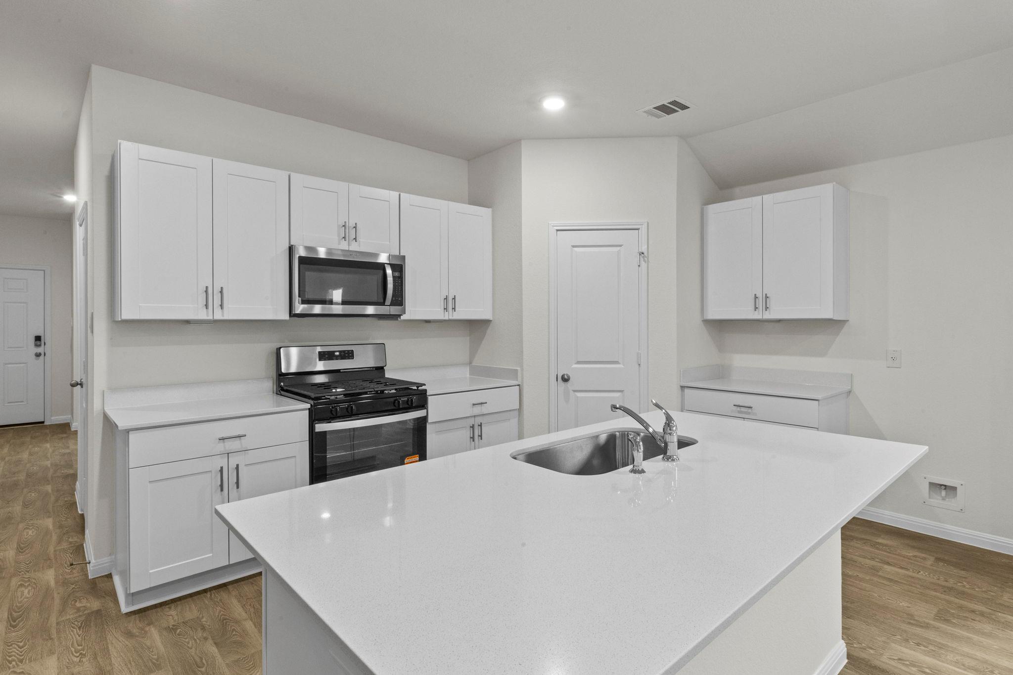 244 Flora Vista St, San Marcos, TX 78666