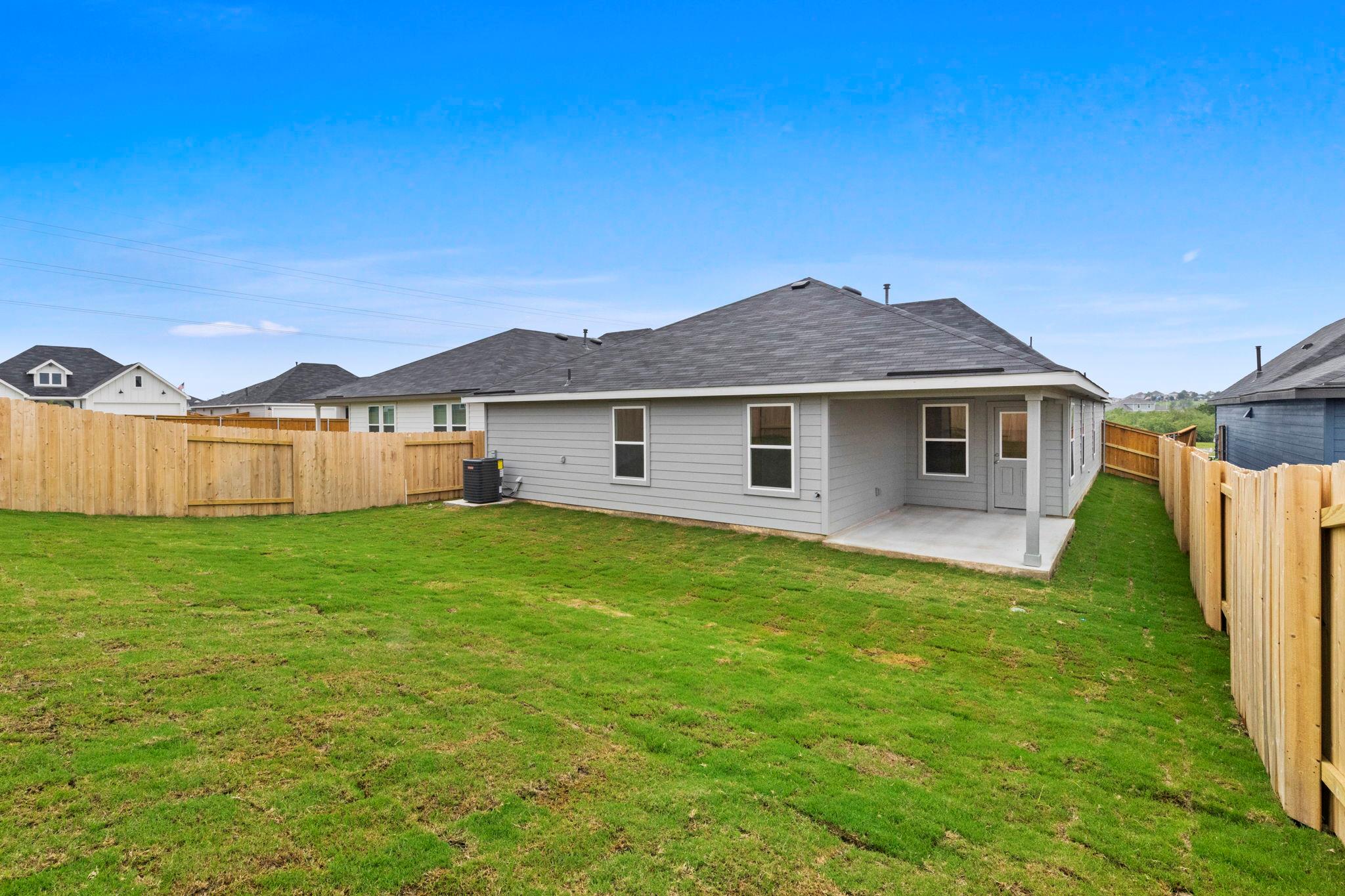 244 Flora Vista St, San Marcos, TX 78666