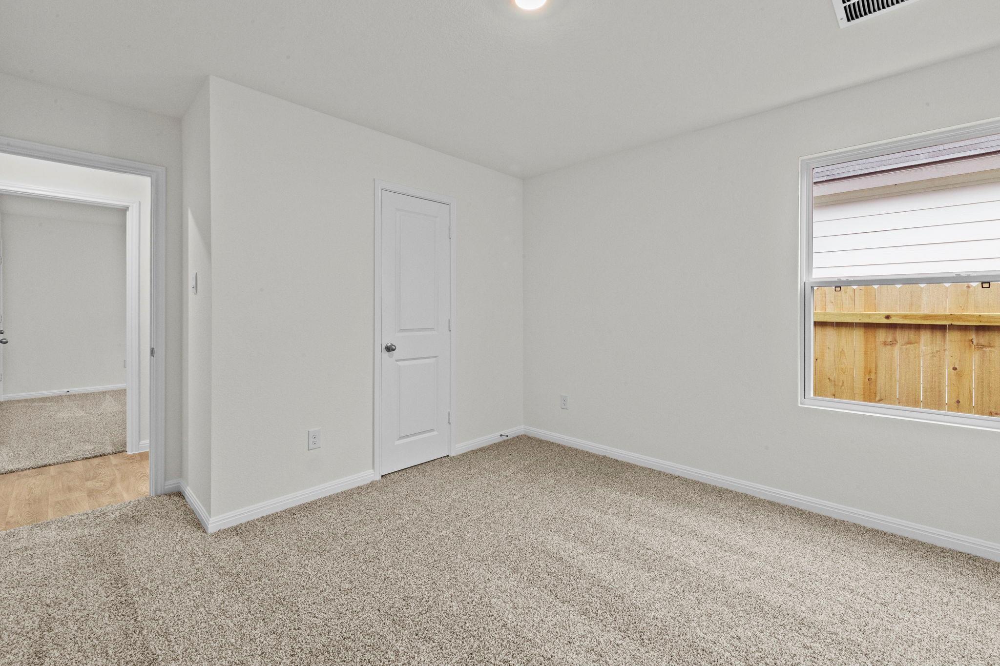 244 Flora Vista St, San Marcos, TX 78666