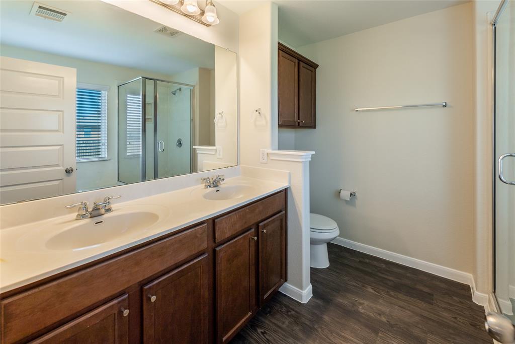 710 Mitchell Dr, Hutto, TX 78634