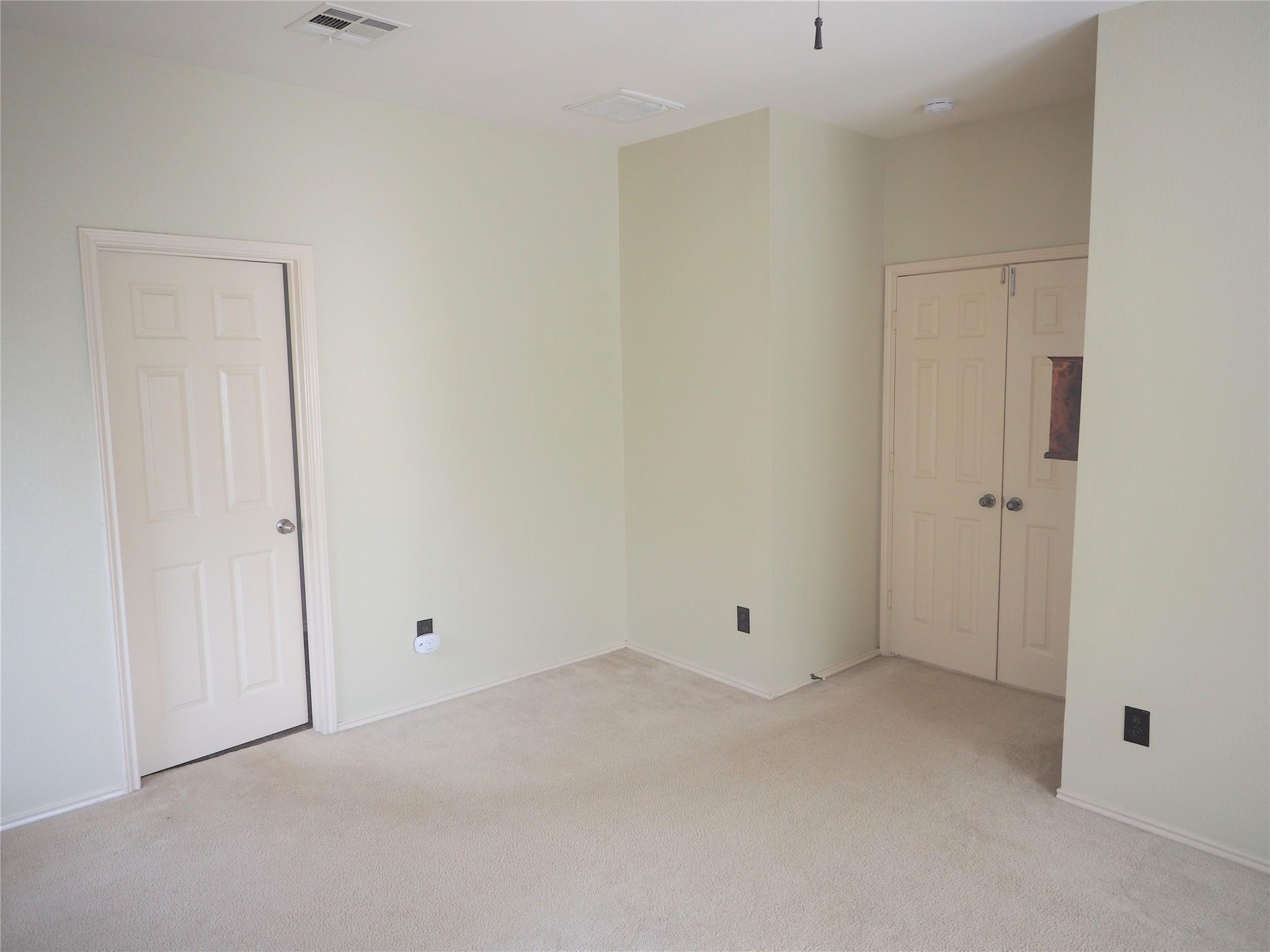 915 Bogart Rd, Cedar Park, TX 78613