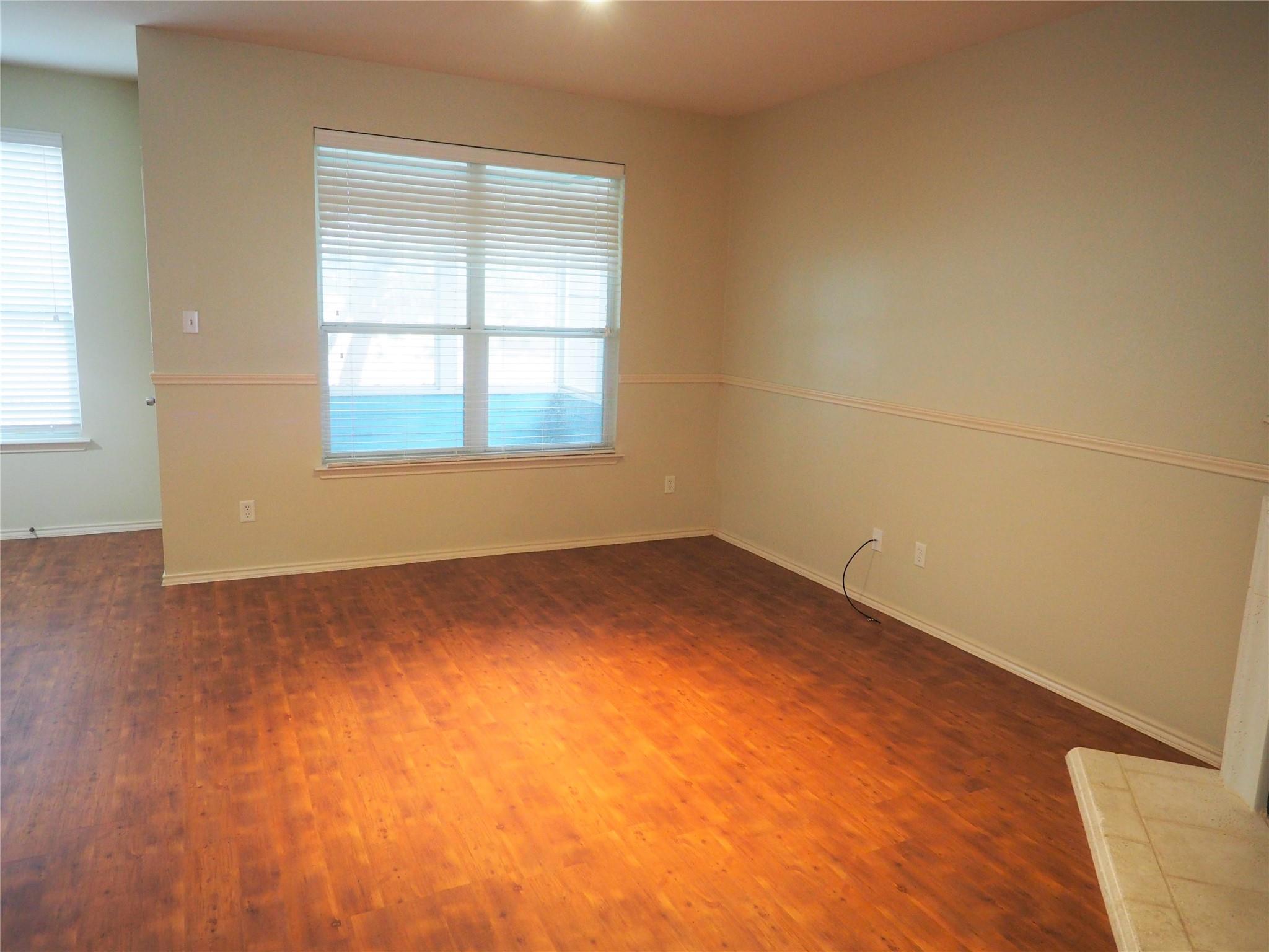 915 Bogart Rd, Cedar Park, TX 78613