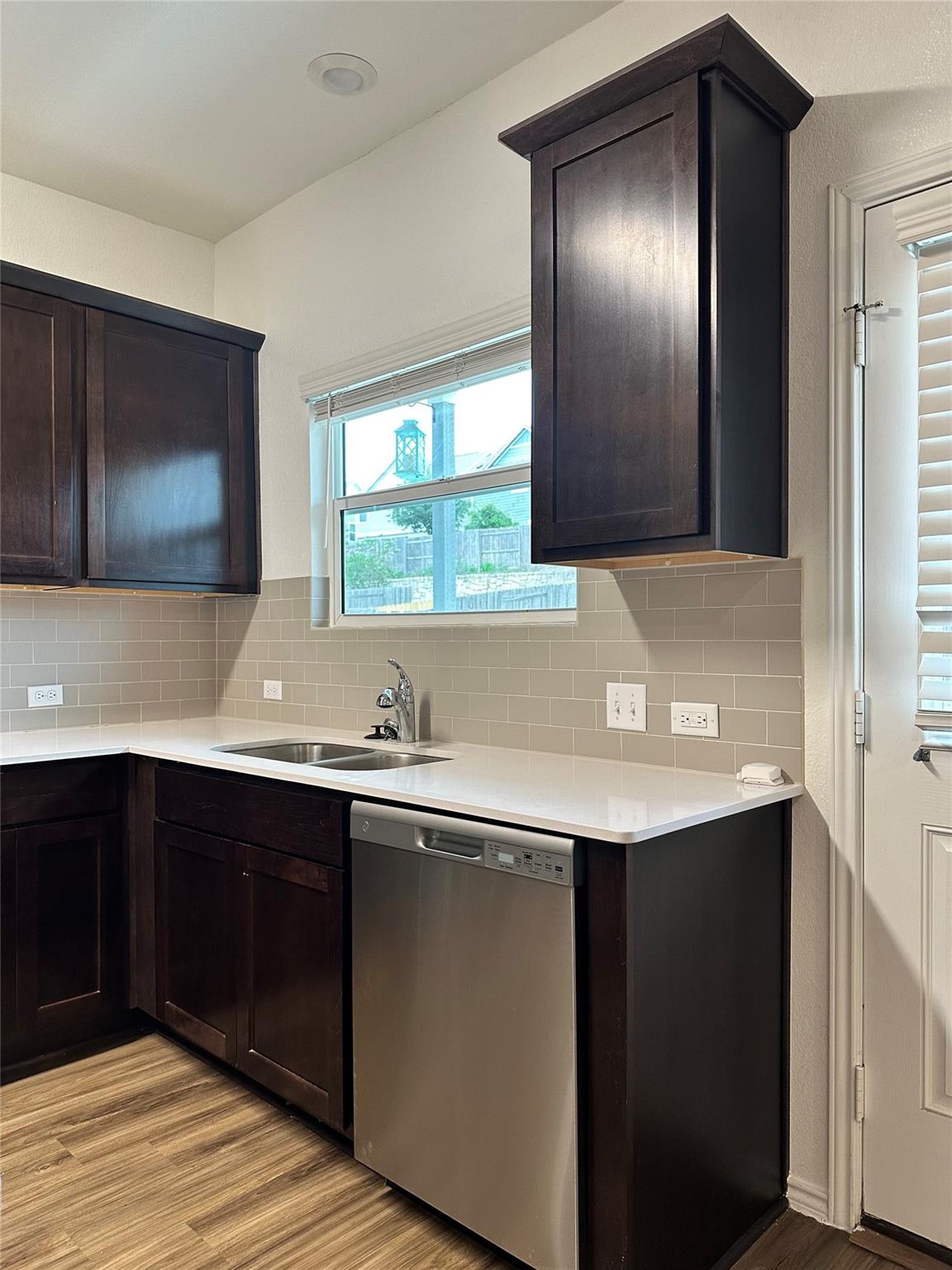 104 Wind Flower Ln, Liberty Hill, TX 78642