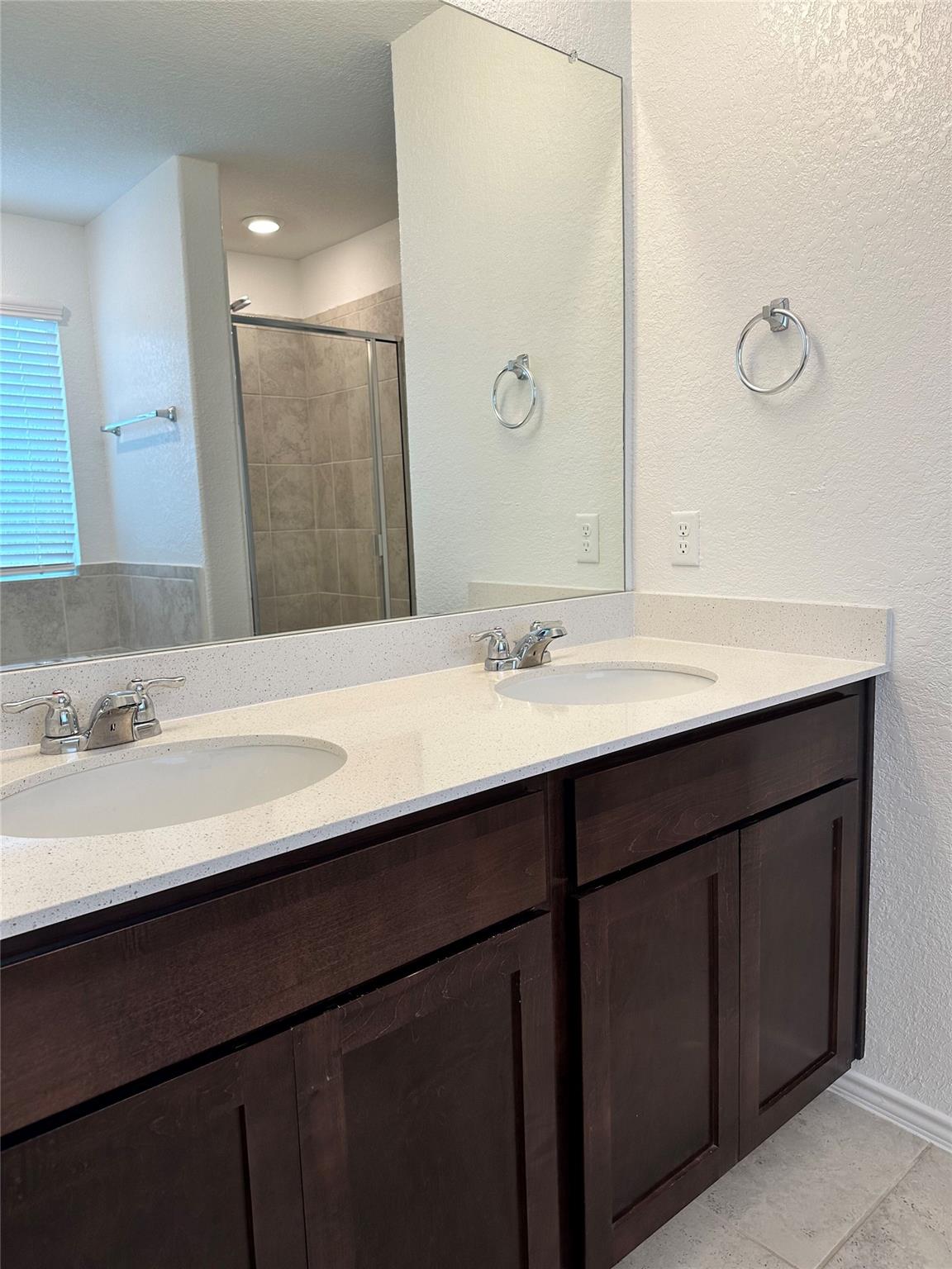 104 Wind Flower Ln, Liberty Hill, TX 78642