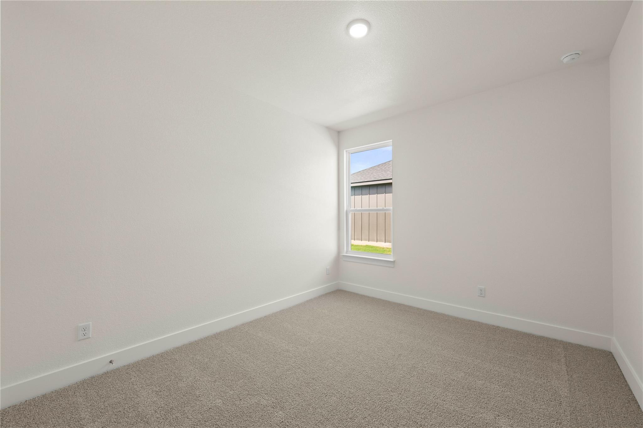 544 Gus Loop, Georgetown, TX 78626