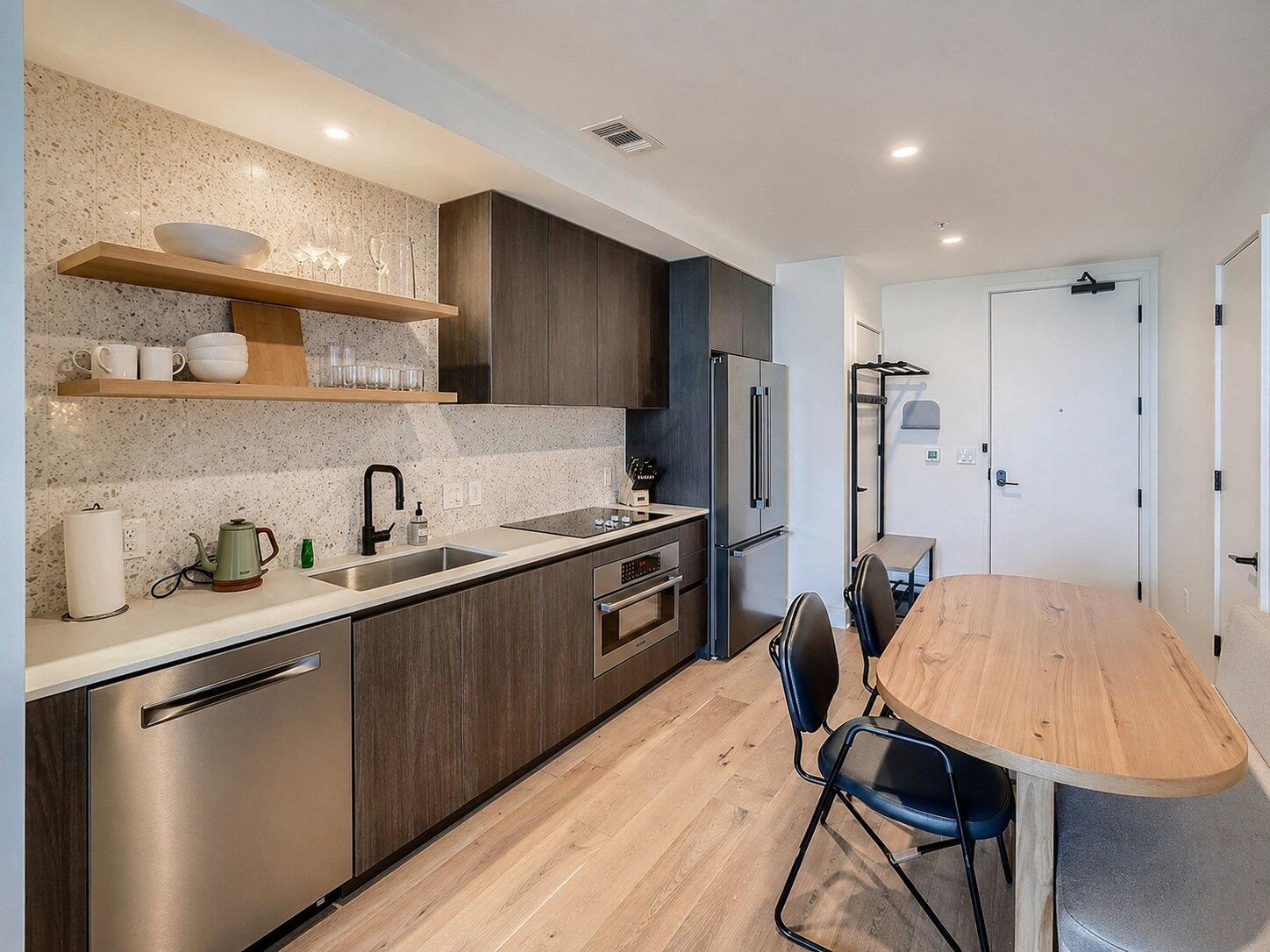 48 E East Ave # 3203, Austin, TX 78701